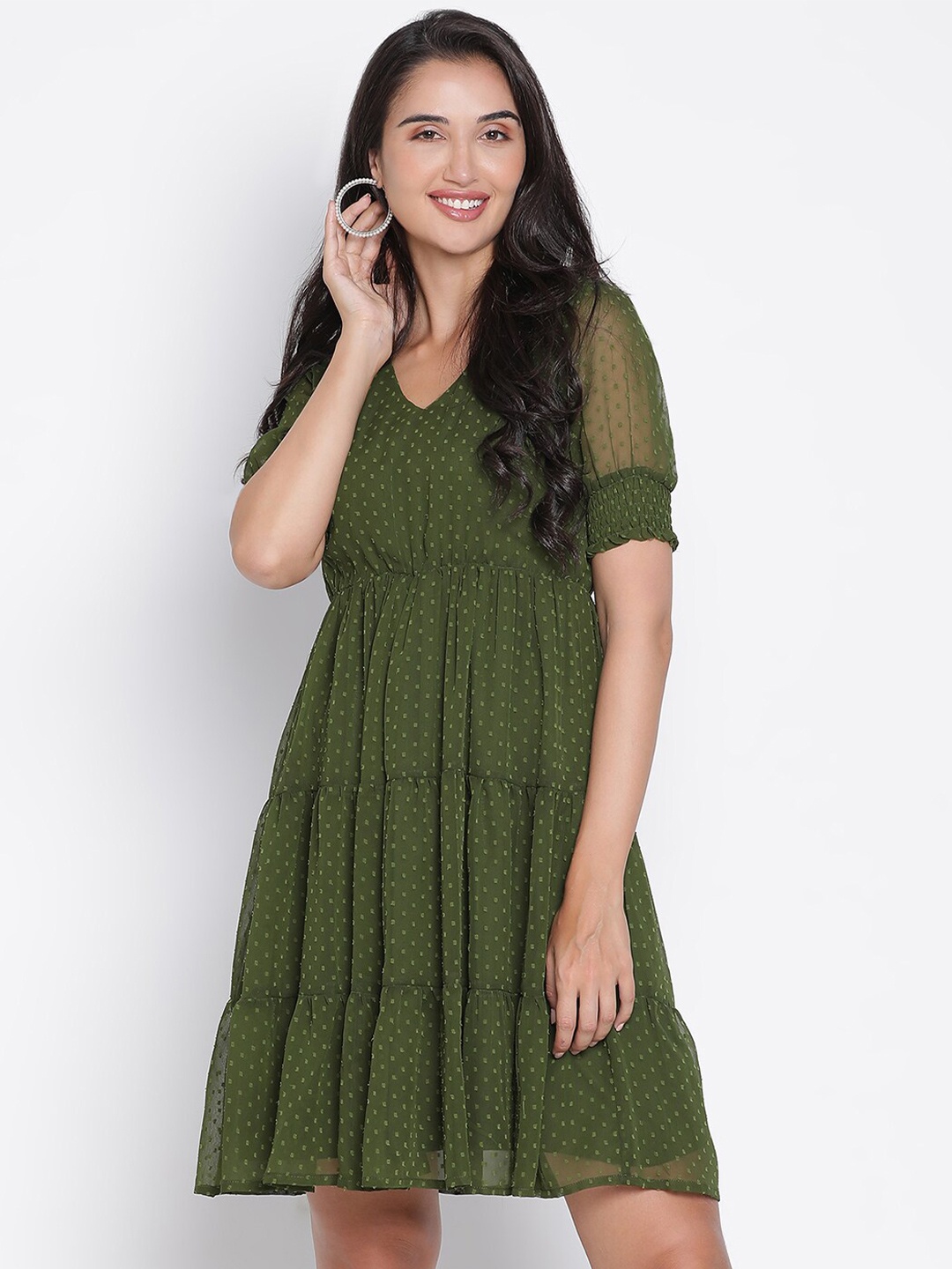 DRAAX Fashions Self Design Tiered Gathered & Pleated V-Neck Puff Sleeve A-Line Dress, Green
DRAAX Fashions Self Design Tiered Gathered & Pleated V-Neck Puff Sleeve A-Line Dress, Green