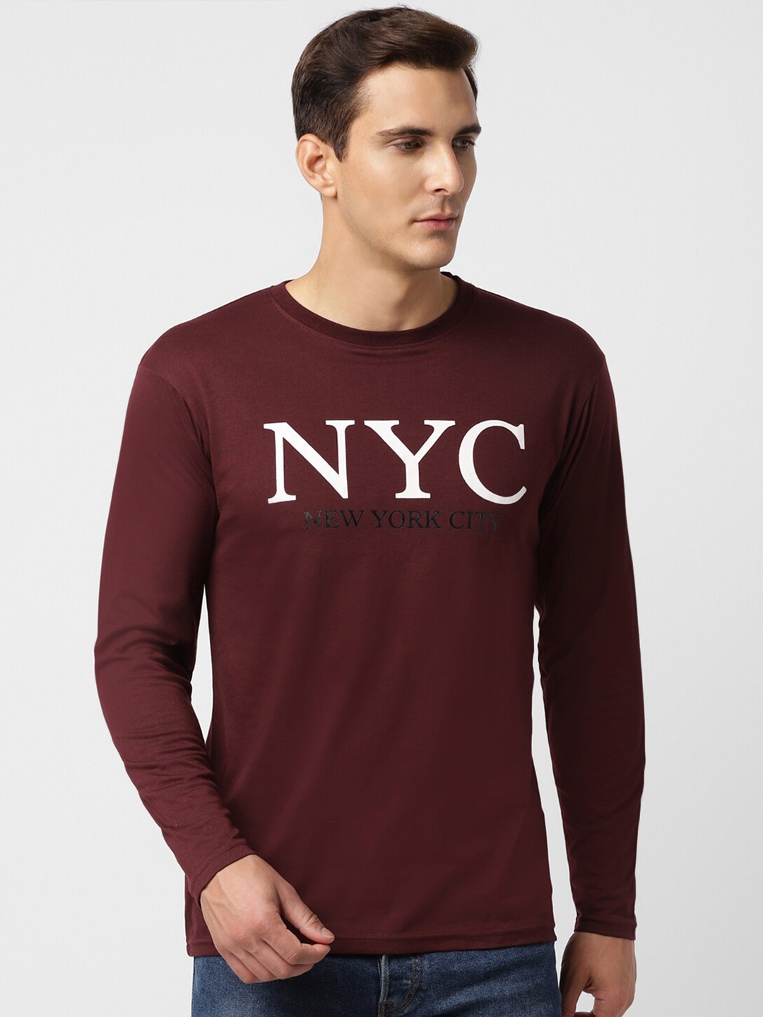 UrbanMark Typography Printed Regular Fit T-shirt, Burgundy