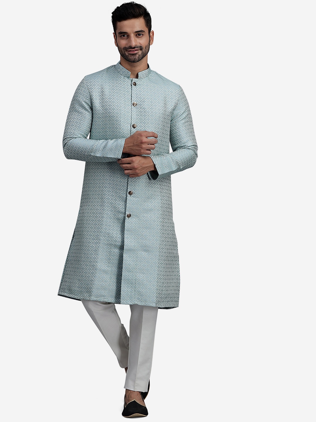 THE KURTA COMPANY Ethnic Motifs Woven Design Mandarin Collar Pure Jacquard A-Line Kurta, Blue
THE KURTA COMPANY Ethnic Motifs Woven Design Mandarin Collar Pure Jacquard A-Line Kurta, Blue