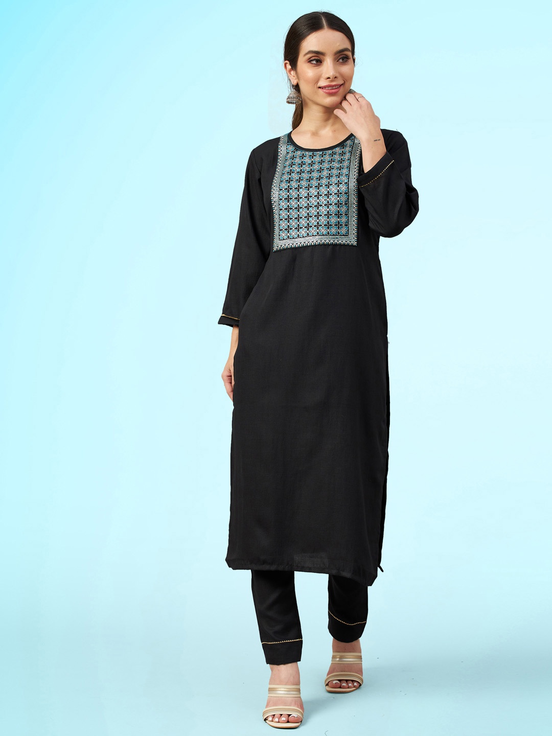 Sangria Ethnic Motifs Yoke Design Thread Work Straight Kurta With Trouser, Black
Sangria Ethnic Motifs Yoke Design Thread Work Straight Kurta With Trouser, Black