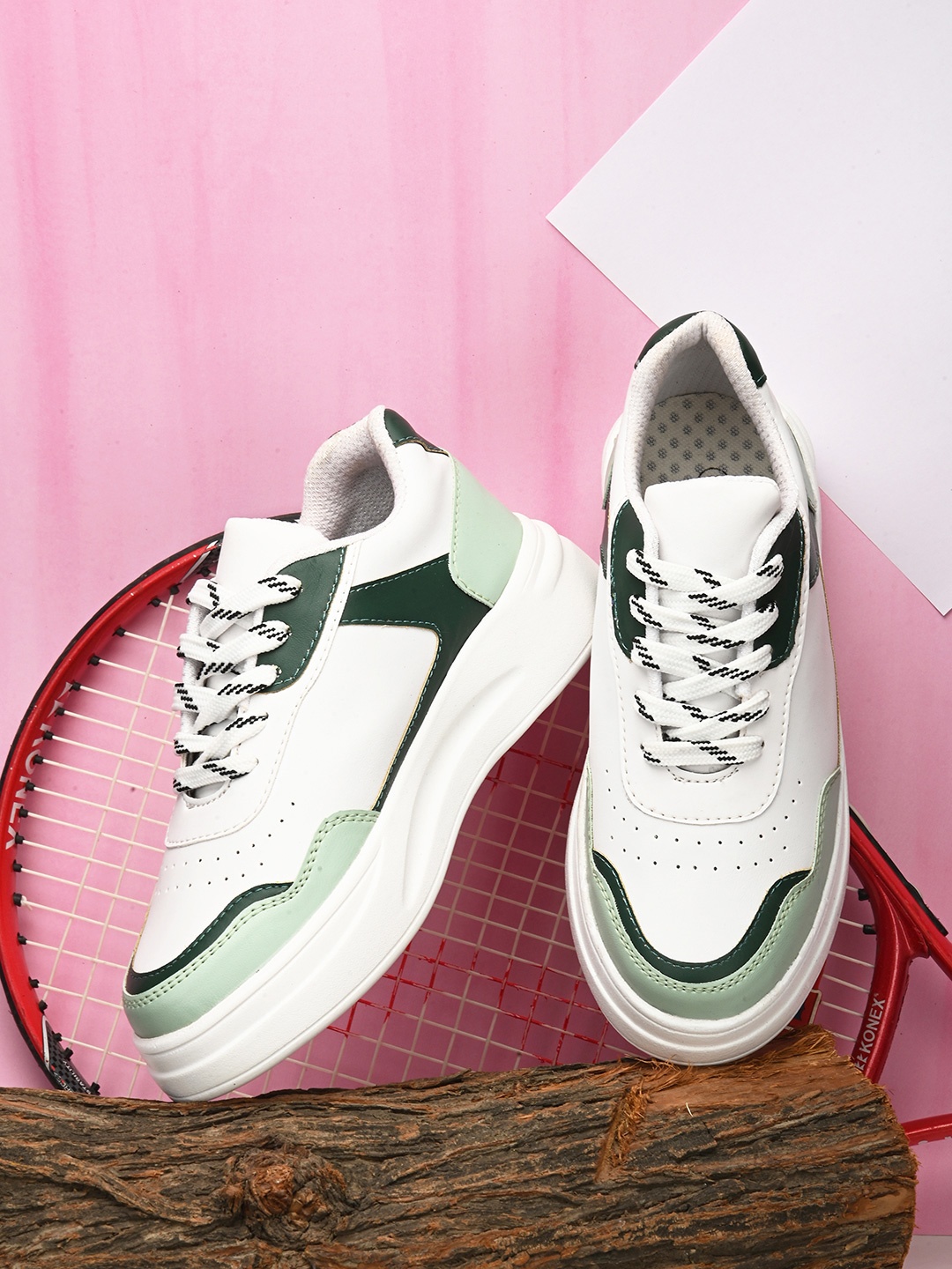 The Roadster Lifestyle Co. Women White & Sea Green Lightweight Comfort Insole Sneakers
The Roadster Lifestyle Co. Women White & Sea Green Lightweight Comfort Insole Sneakers