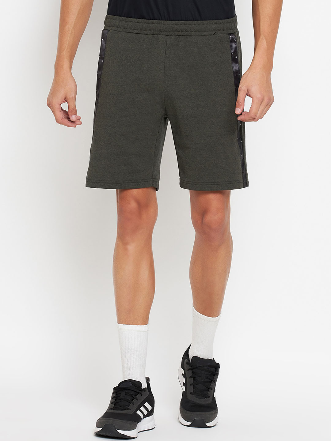 URKNIT Men Mid-Rise Sports Shorts, Olive
URKNIT Men Mid-Rise Sports Shorts, Olive