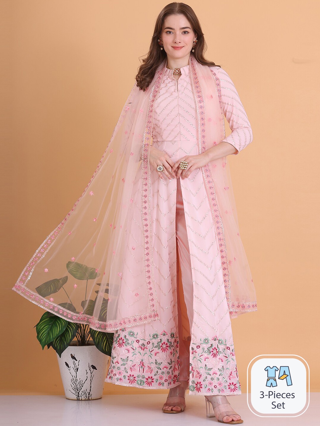 Ethnovog Floral Embroidered High Slit Sequinned A-Line Kurta & Trousers With Dupatta, Peach
Ethnovog Floral Embroidered High Slit Sequinned A-Line Kurta & Trousers With Dupatta, Peach
