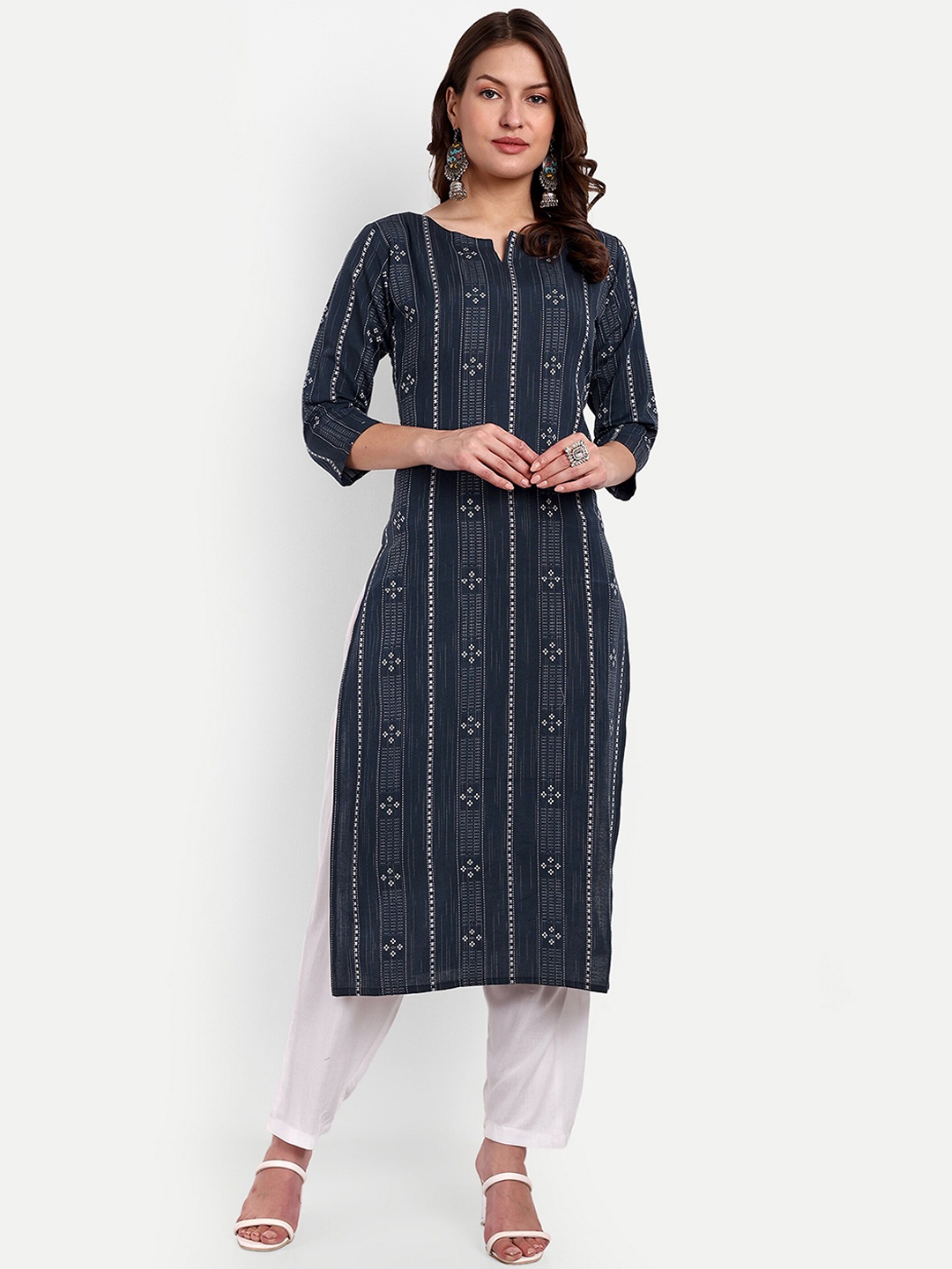 GAJARAI Ethnic Motifs Woven Design Regular Pure Cotton Kurta With Trousers, Navy blue
GAJARAI Ethnic Motifs Woven Design Regular Pure Cotton Kurta With Trousers, Navy blue