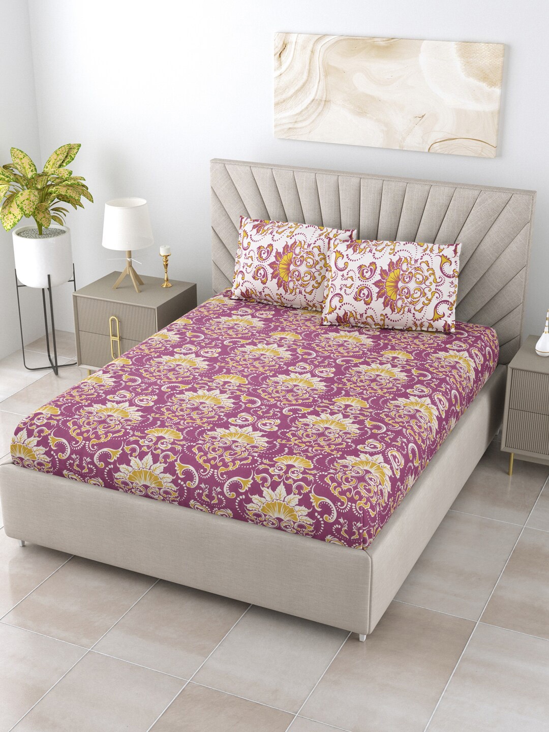 BOMBAY DYEING Blumen Purple Printed Cotton 120 TC Queen Bedsheet with 2 Pillow Covers
BOMBAY DYEING Blumen Purple Printed Cotton 120 TC Queen Bedsheet with 2 Pillow Covers