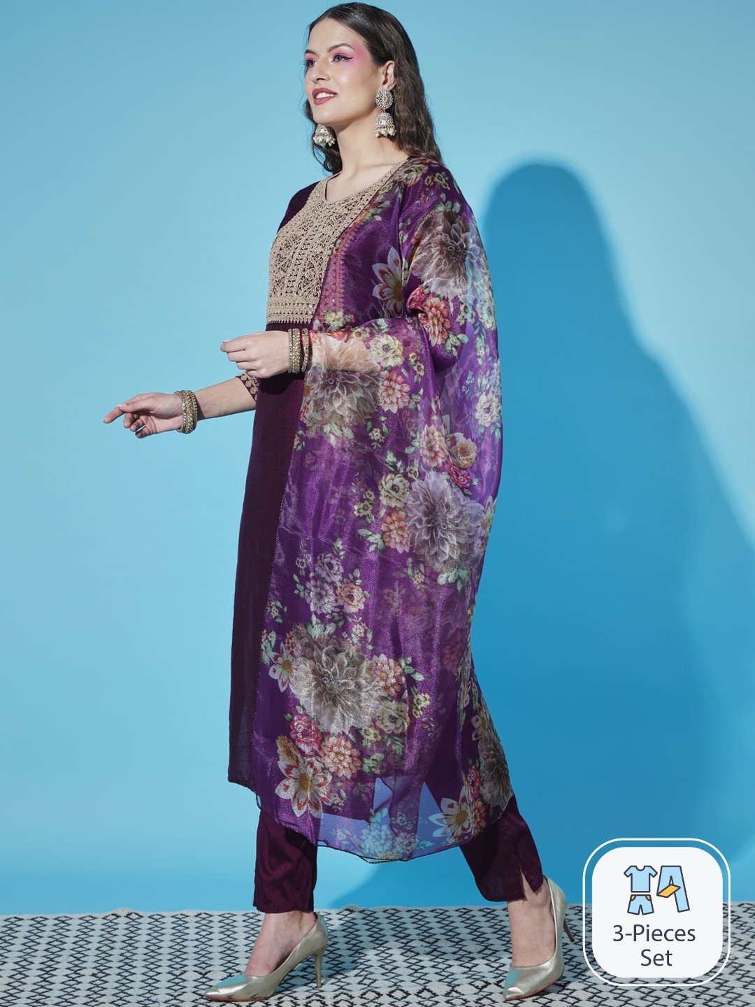 PPTOSS Ethnic Motifs Yoke Design Thread Work Regular Kurta with Trousers & With Dupatta, Purple
PPTOSS Ethnic Motifs Yoke Design Thread Work Regular Kurta with Trousers & With Dupatta, Purple