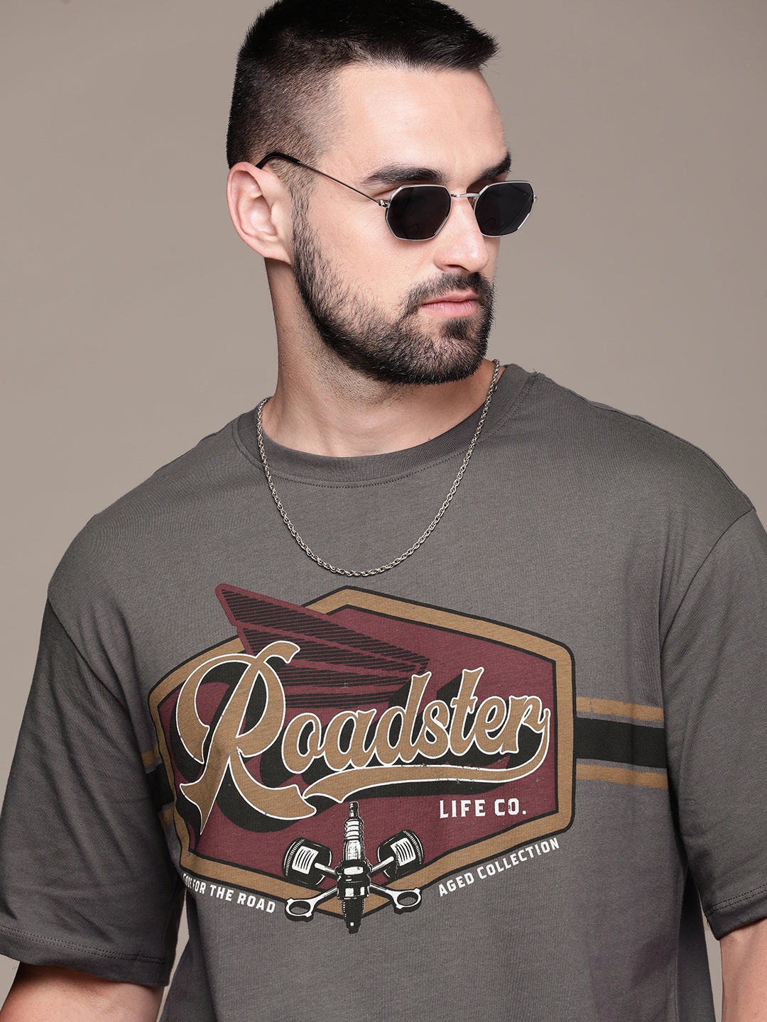 The Roadster Life Co. Brand Logo Printed Drop-Shoulder Sleeves Pure Cotton T-shirt, Grey
The Roadster Life Co. Brand Logo Printed Drop-Shoulder Sleeves Pure Cotton T-shirt, Grey