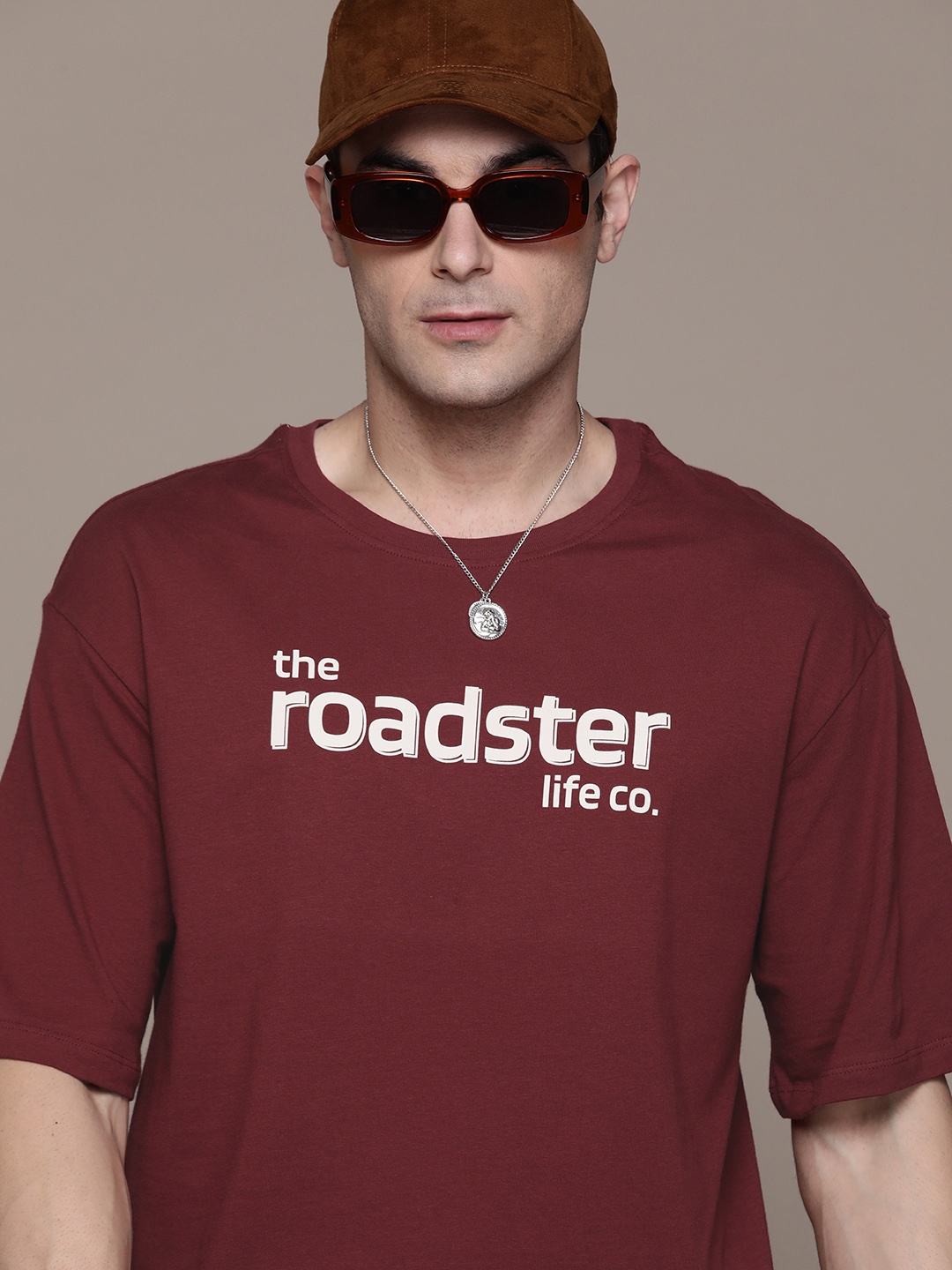 The Roadster Lifestyle Co. Oversized Fit Brand Logo Printed Pure Cotton T-shirt, Maroon
The Roadster Lifestyle Co. Oversized Fit Brand Logo Printed Pure Cotton T-shirt, Maroon