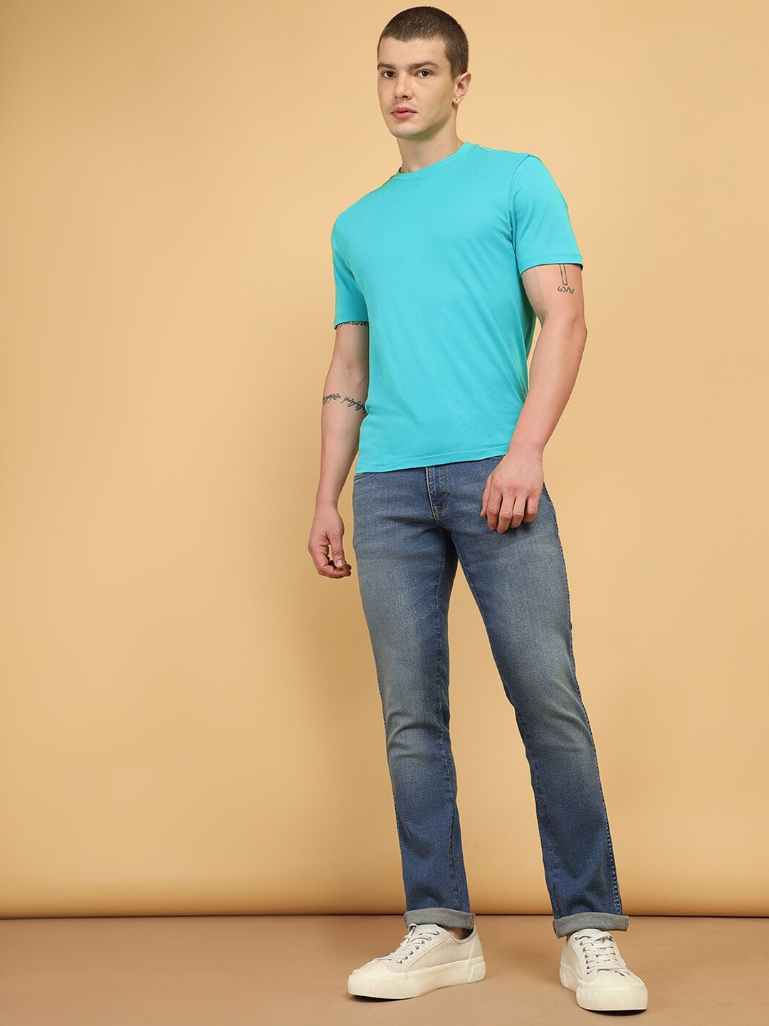 Wrangler Men Skanders Slim Fit Low-Rise Heavy Fade Clean Look Stretchable Jeans, Blue
Wrangler Men Skanders Slim Fit Low-Rise Heavy Fade Clean Look Stretchable Jeans, Blue