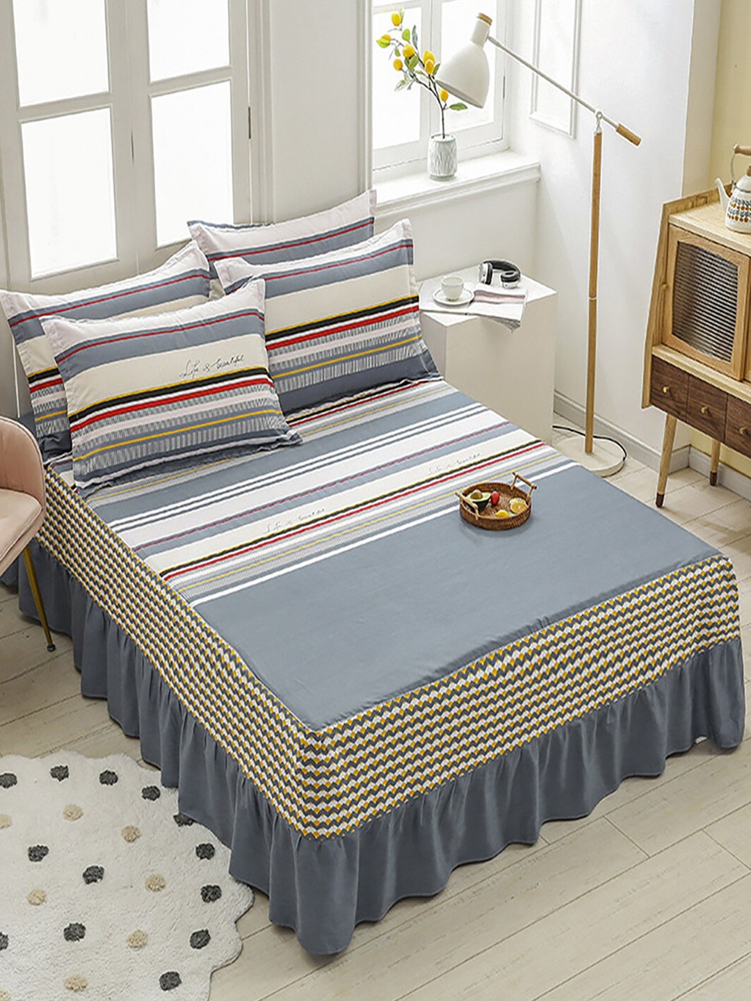JC Collection Grey & White Striped Pure Cotton 250 TC King Bedsheet with 2 Pillow Covers
JC Collection Grey & White Striped Pure Cotton 250 TC King Bedsheet with 2 Pillow Covers