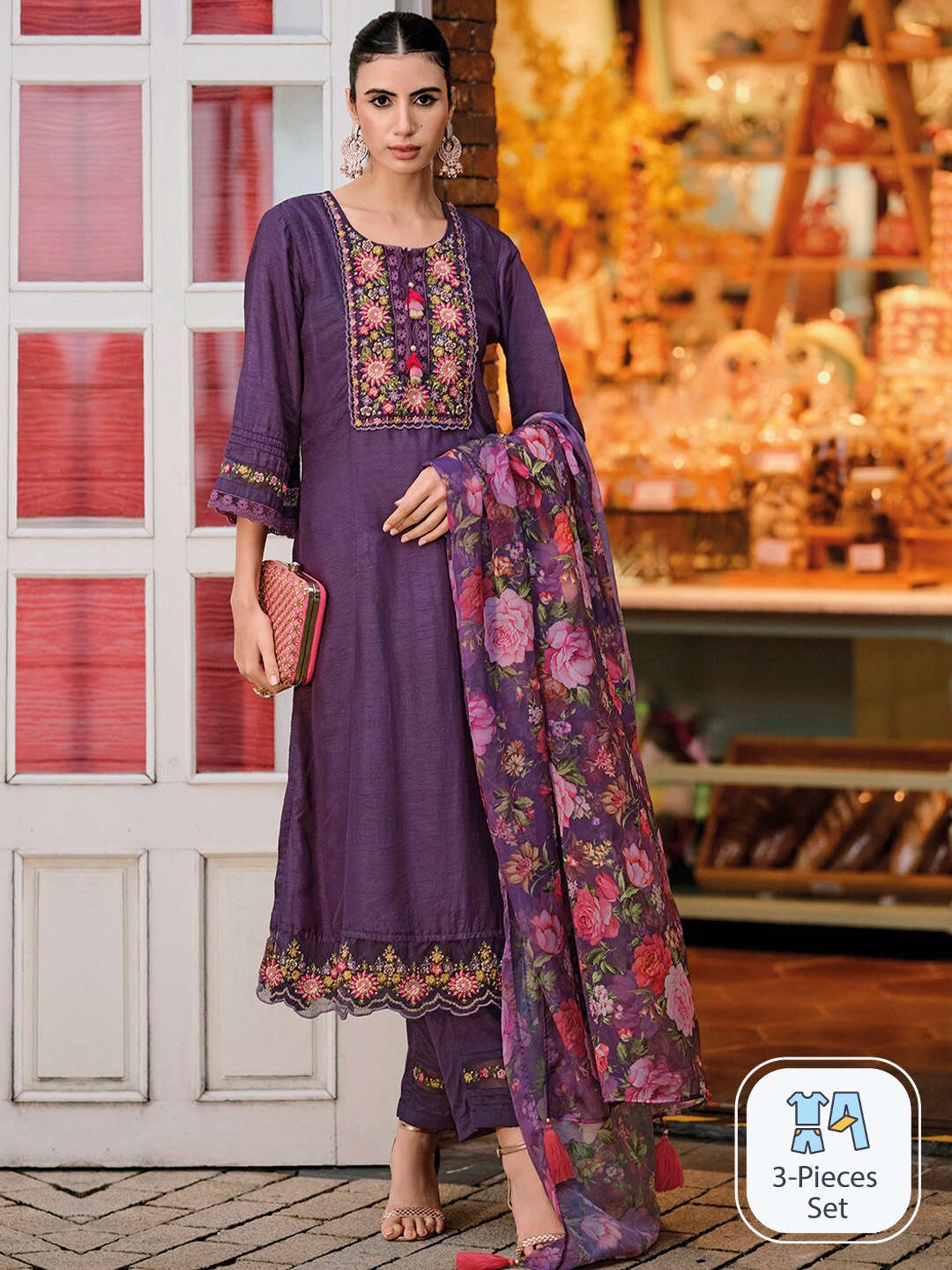 Indo Era Floral Yoke Design Regular Thread Work A-Line Kurta with Trousers & With Dupatta, Purple
Indo Era Floral Yoke Design Regular Thread Work A-Line Kurta with Trousers & With Dupatta, Purple