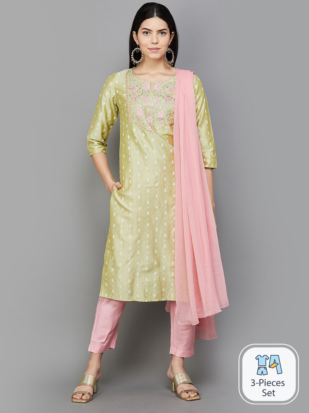 Melange by Lifestyle Ethnic Motifs Printed Straight Kurta & Trousers With Dupatta, Green 
Melange by Lifestyle Ethnic Motifs Printed Straight Kurta & Trousers With Dupatta, Green