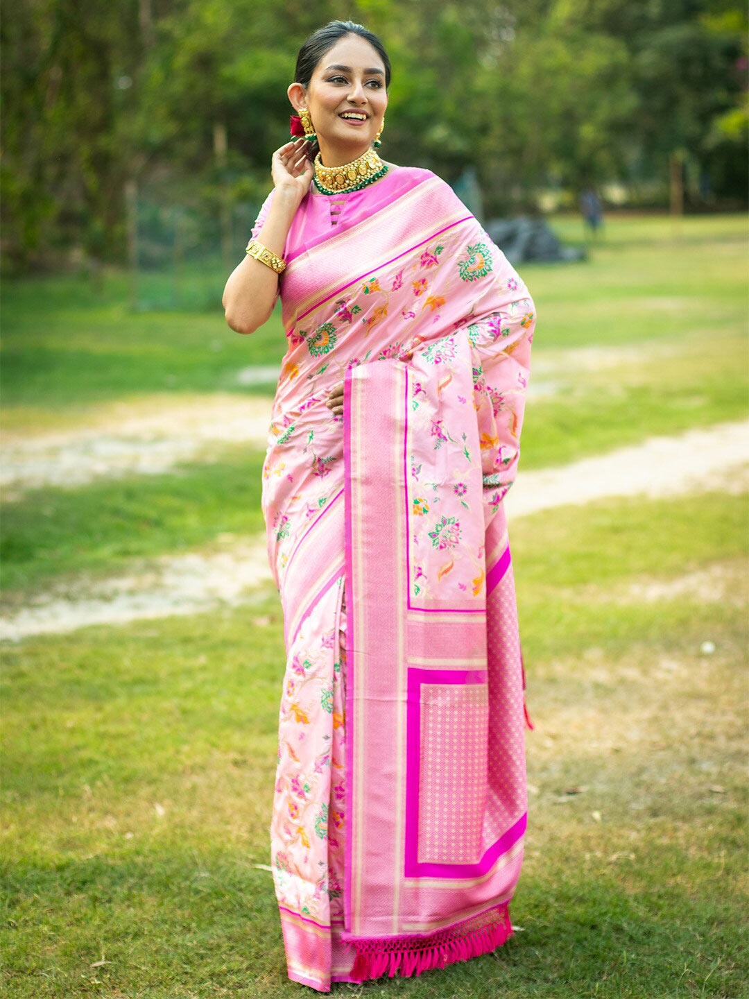 KARAGIRI Floral Woven Design Zari Banarasi Saree, Pink