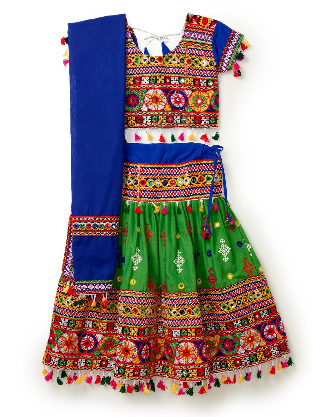 BANJARA INDIA Girls Ethnic Motif Embroidered Ready to Wear Lehenga & Blouse With Dupatta, Green
BANJARA INDIA Girls Ethnic Motif Embroidered Ready to Wear Lehenga & Blouse With Dupatta, Green