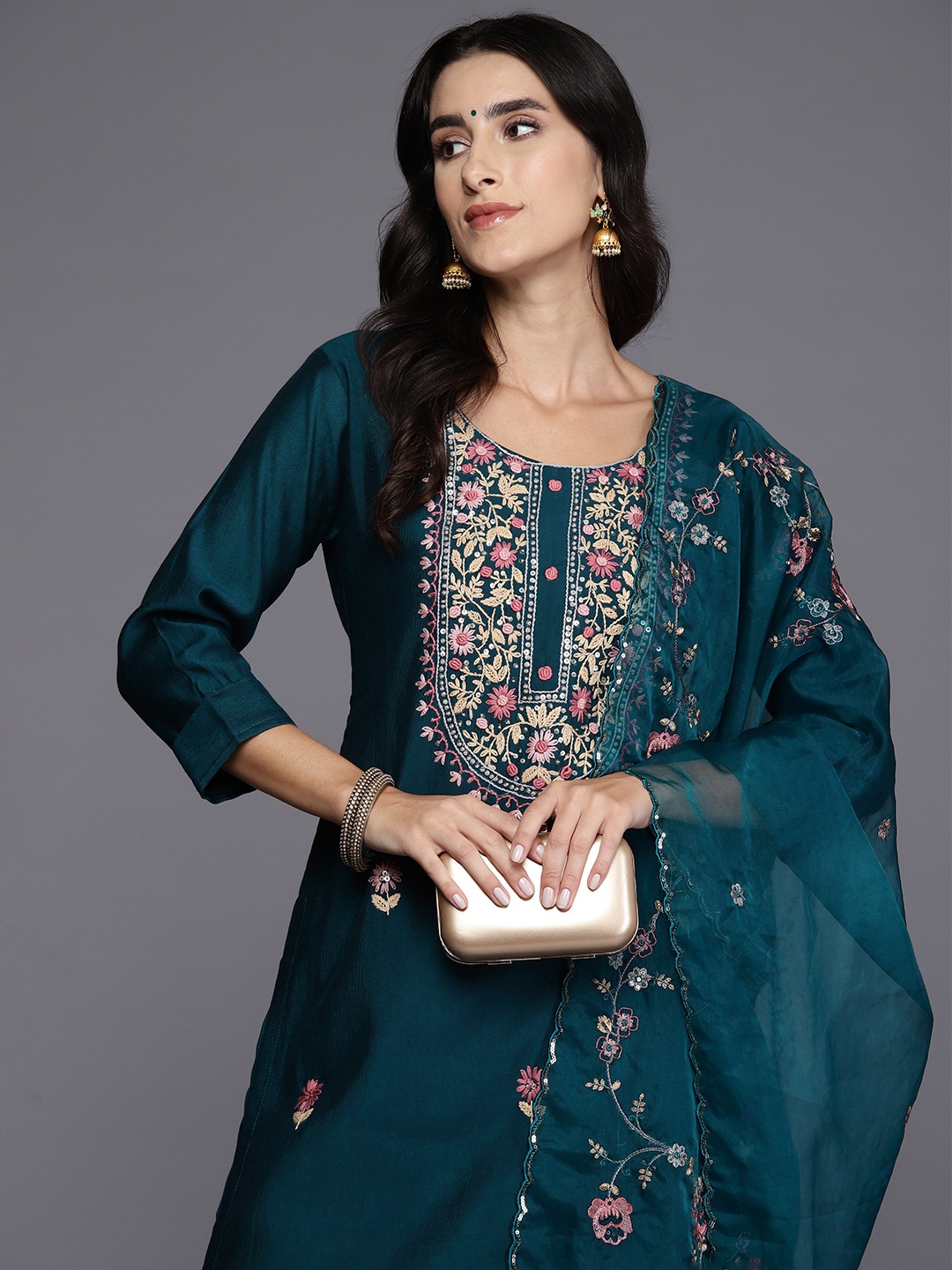 Indo Era Women Embroidered Regular Thread Work Kurta with Trousers & With Dupatta, Teal
Indo Era Women Embroidered Regular Thread Work Kurta with Trousers & With Dupatta, Teal