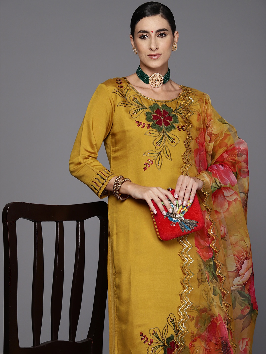 Indo Era Women Floral Embroidered Regular Thread Work Kurta with Trousers & With Dupatta, Mustard
Indo Era Women Floral Embroidered Regular Thread Work Kurta with Trousers & With Dupatta, Mustard