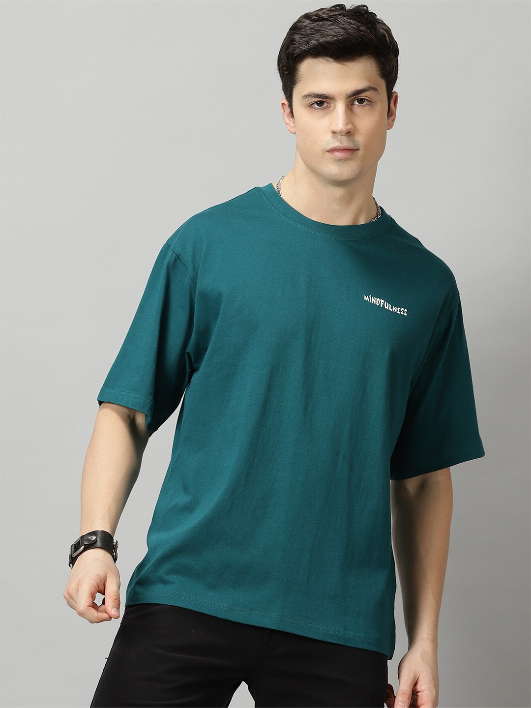 THE HOLLANDER Typography Printed Drop-Shoulder Sleeves Oversized Cotton T-Shirt, Teal
THE HOLLANDER Typography Printed Drop-Shoulder Sleeves Oversized Cotton T-Shirt, Teal