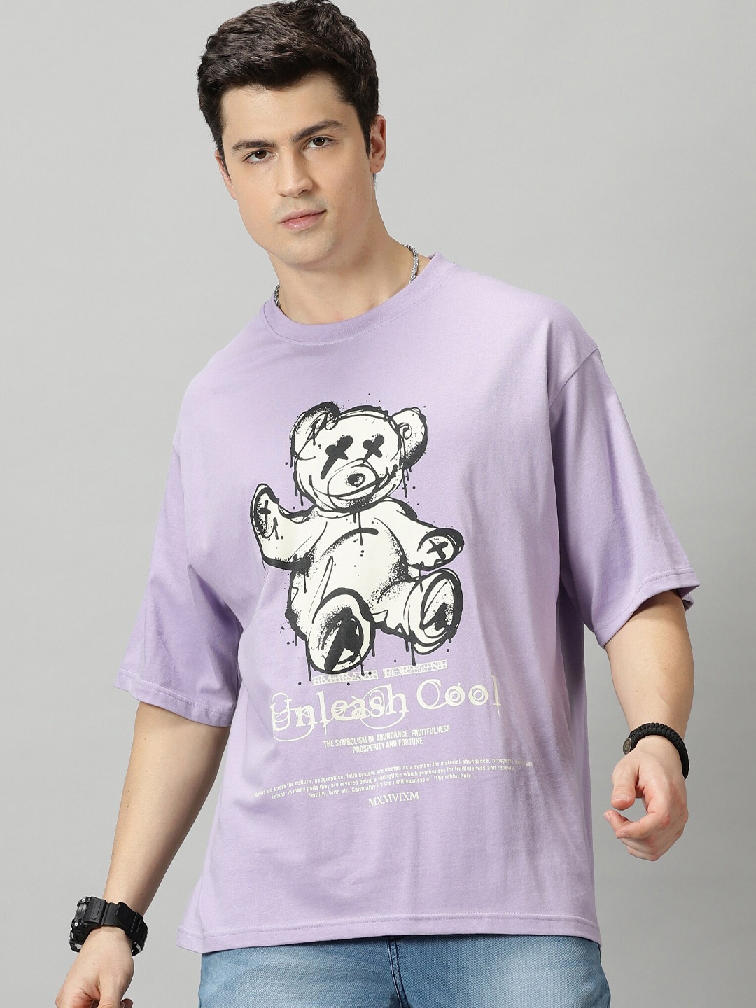 THE HOLLANDER Graphic Printed Drop-Shoulder Sleeves Oversized Cotton T-Shirt, Purple
THE HOLLANDER Graphic Printed Drop-Shoulder Sleeves Oversized Cotton T-Shirt, Purple