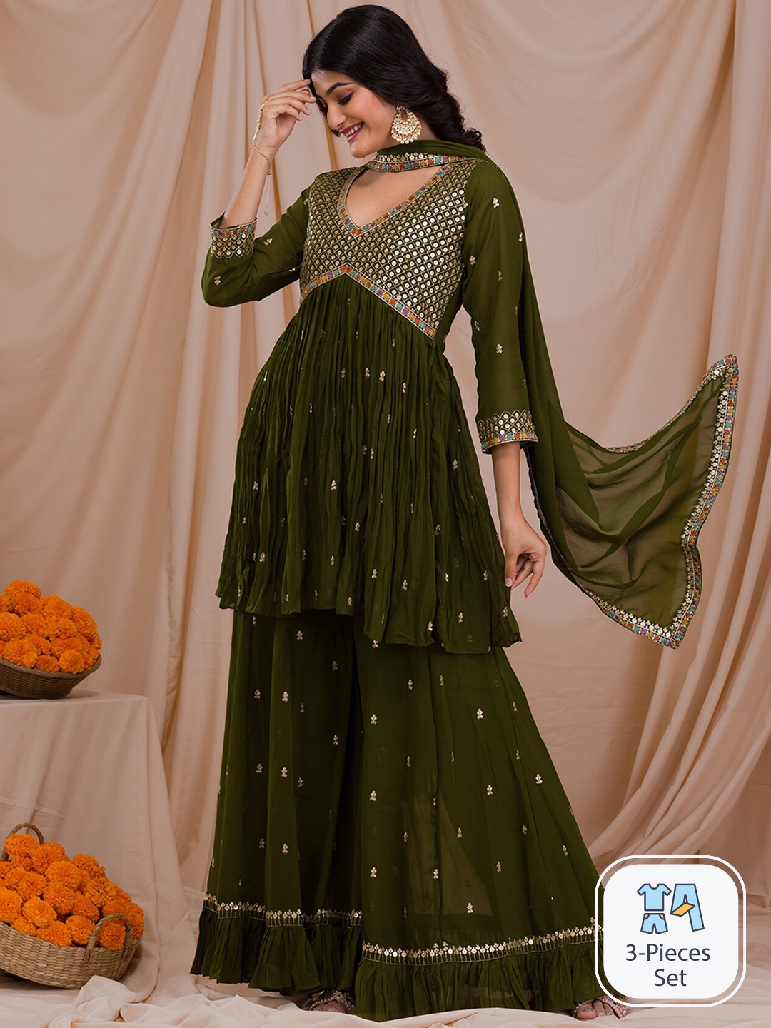 Koskii Ethnic Motifs Embroidered Sequinned Empire A-Line Kurti & Sharara With Dupatta, Green
Koskii Ethnic Motifs Embroidered Sequinned Empire A-Line Kurti & Sharara With Dupatta, Green