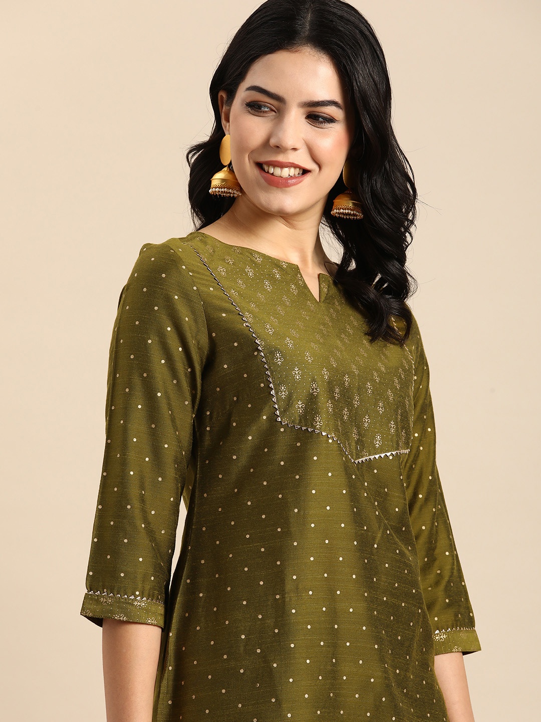 Anouk Women Ethnic Motifs Yoke Design Regular Gotta Patti Kurta with Trousers, Olive
Anouk Women Ethnic Motifs Yoke Design Regular Gotta Patti Kurta with Trousers, Olive