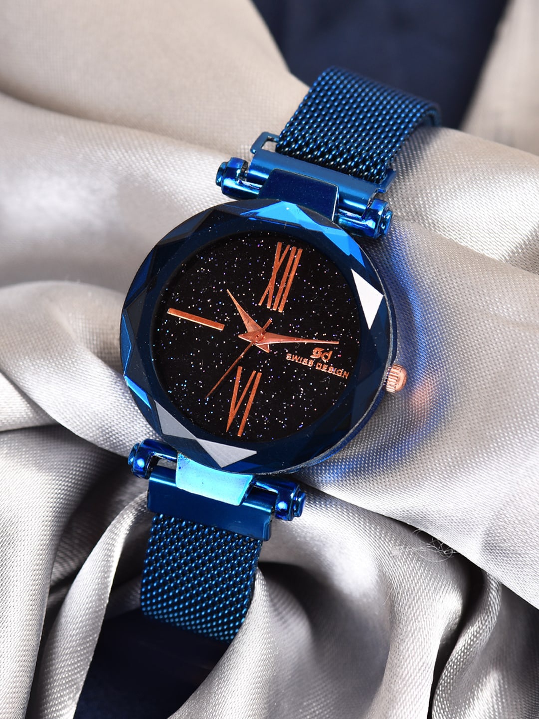 Swiss Design Women Dial & Bracelet Style Straps Analogue Watch SDWatch23-CH-912-BL, Blue
Swiss Design Women Dial & Bracelet Style Straps Analogue Watch SDWatch23-CH-912-BL, Blue
