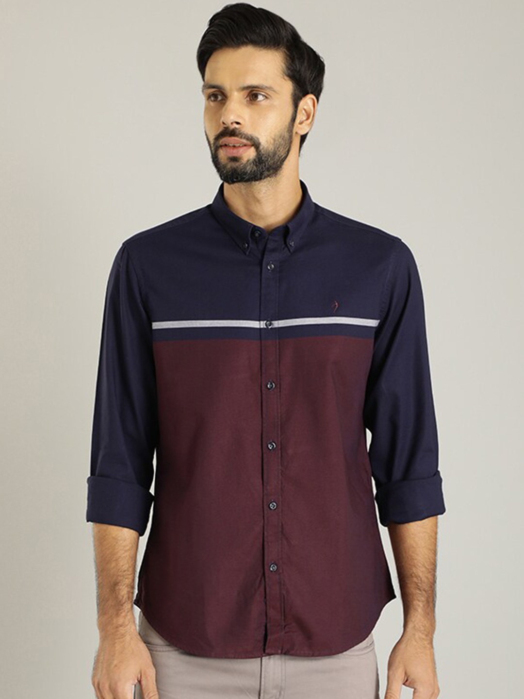 Indian Terrain Classic Fit Colourblocked Button-Down Collar Casual Cotton Shirt, Navy blue
Indian Terrain Classic Fit Colourblocked Button-Down Collar Casual Cotton Shirt, Navy blue