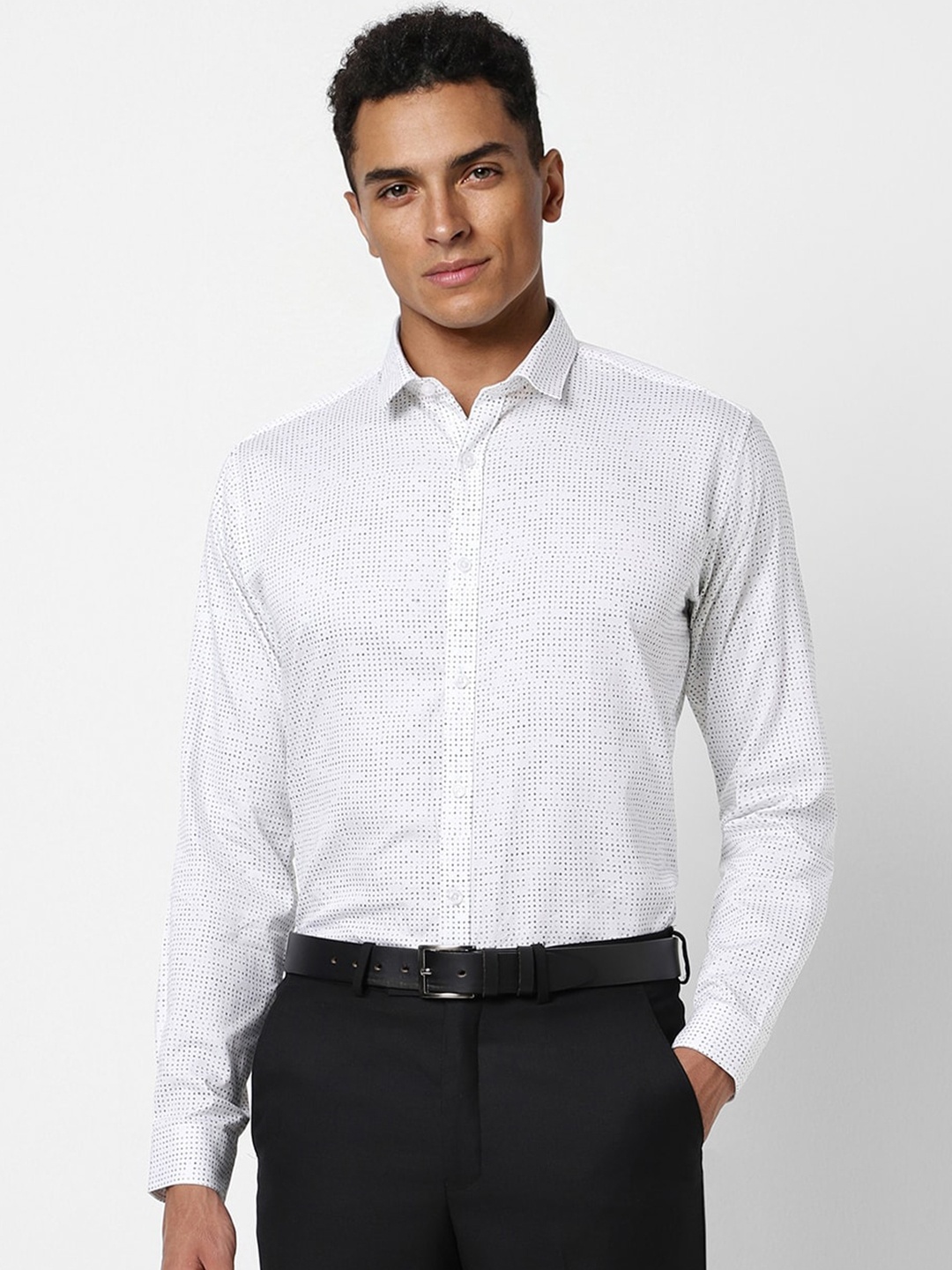 V Dot Slim Fit Micro Ditsy Printed Spread Collar Pure Cotton Formal Shirt, White
V Dot Slim Fit Micro Ditsy Printed Spread Collar Pure Cotton Formal Shirt, White