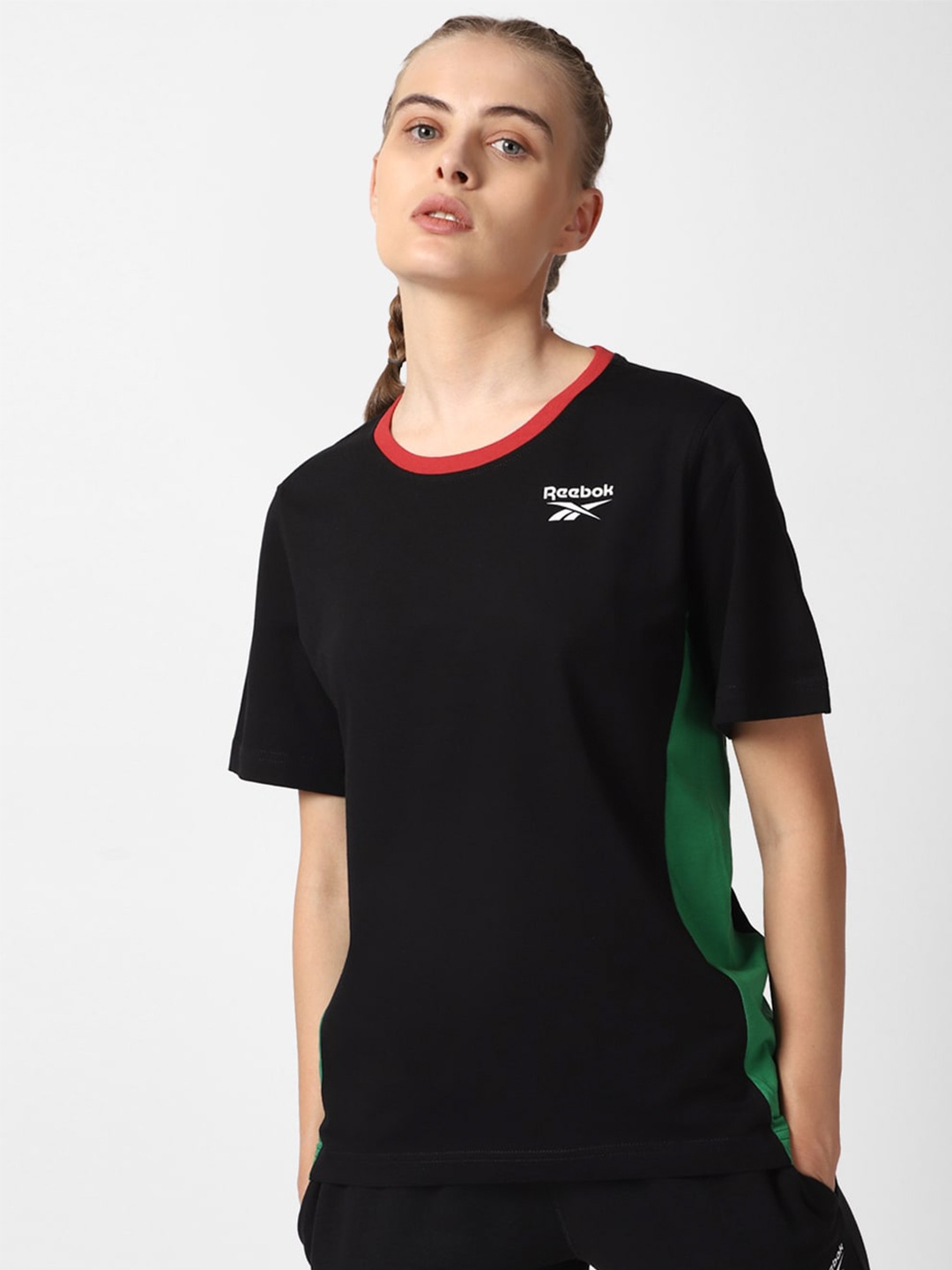 Reebok Wce Colourblocked Brand Logo Printed Detail Pure Cotton Sports T-Shirt, Black
Reebok Wce Colourblocked Brand Logo Printed Detail Pure Cotton Sports T-Shirt, Black