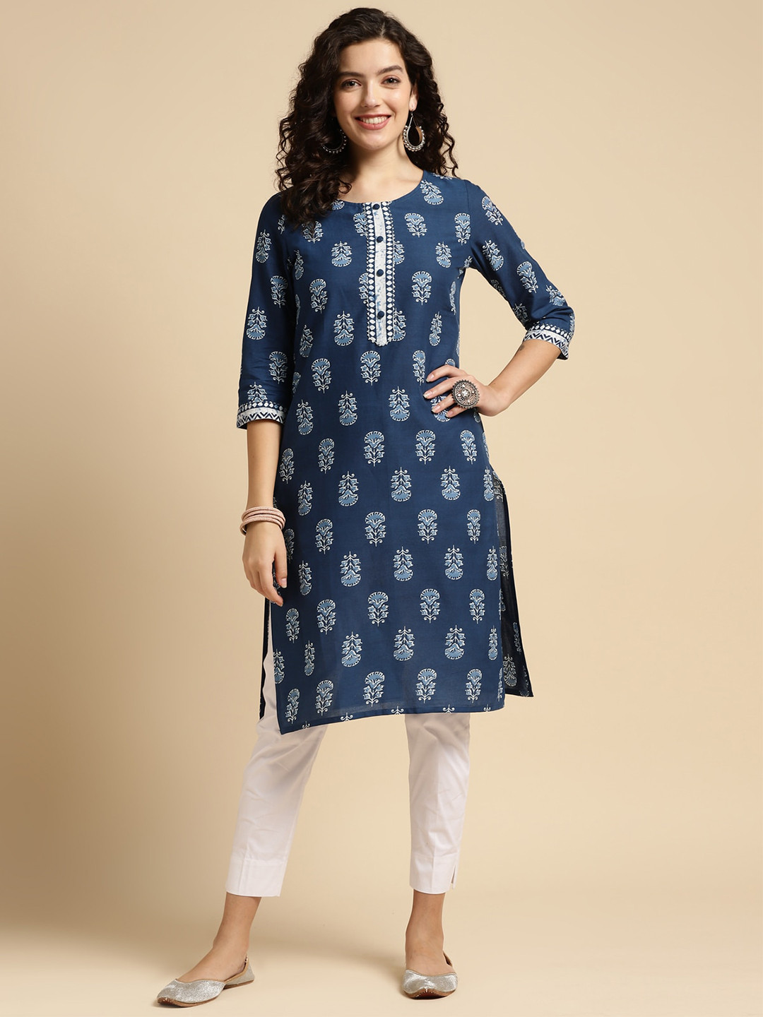 Rangita Floral Printed Pure Cotton Kurta, Blue
Rangita Floral Printed Pure Cotton Kurta, Blue