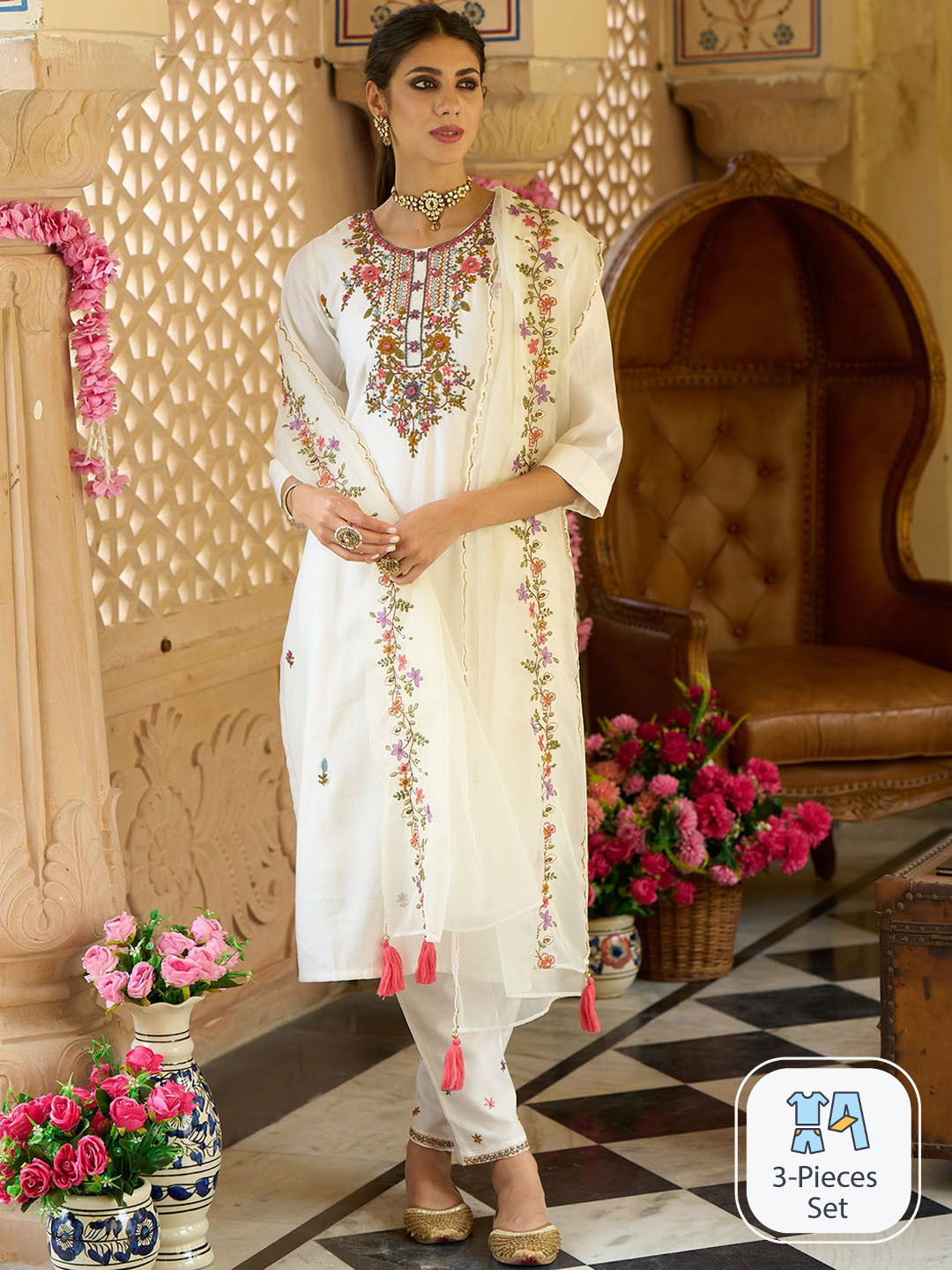 Indo Era Floral Embroidered Regular Thread Work Kurta With Trousers & With Dupatta, White
Indo Era Floral Embroidered Regular Thread Work Kurta With Trousers & With Dupatta, White
