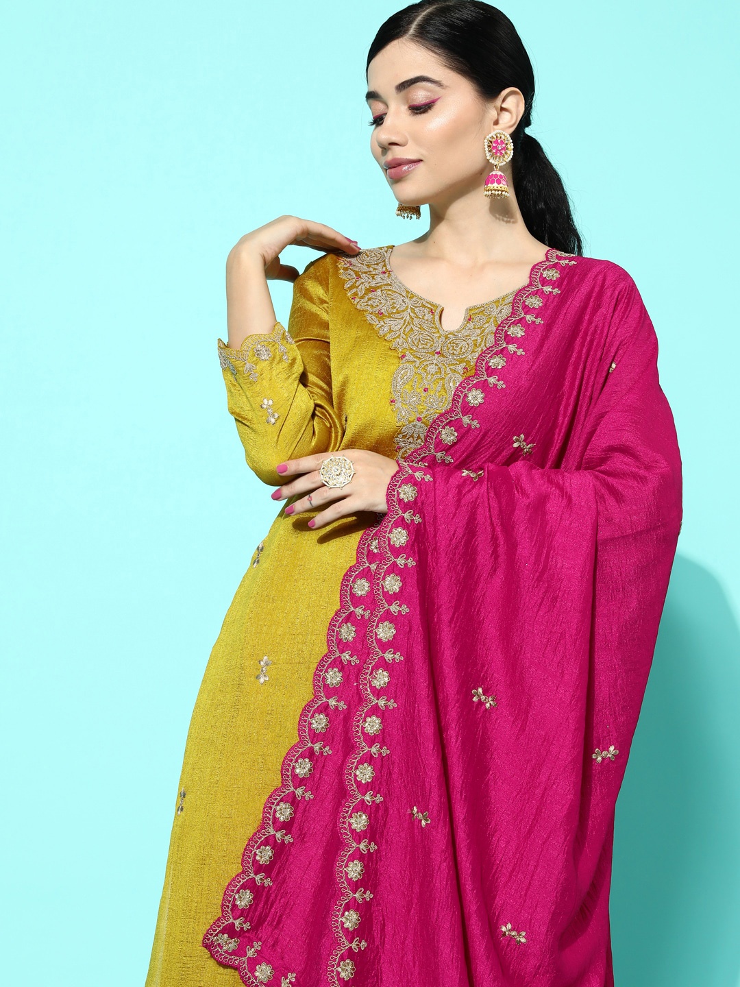 Sangria Yellow & Pink Floral Sequinned Embroidered Straight Kurta With Palazzo & Dupatta
Sangria Yellow & Pink Floral Sequinned Embroidered Straight Kurta With Palazzo & Dupatta
