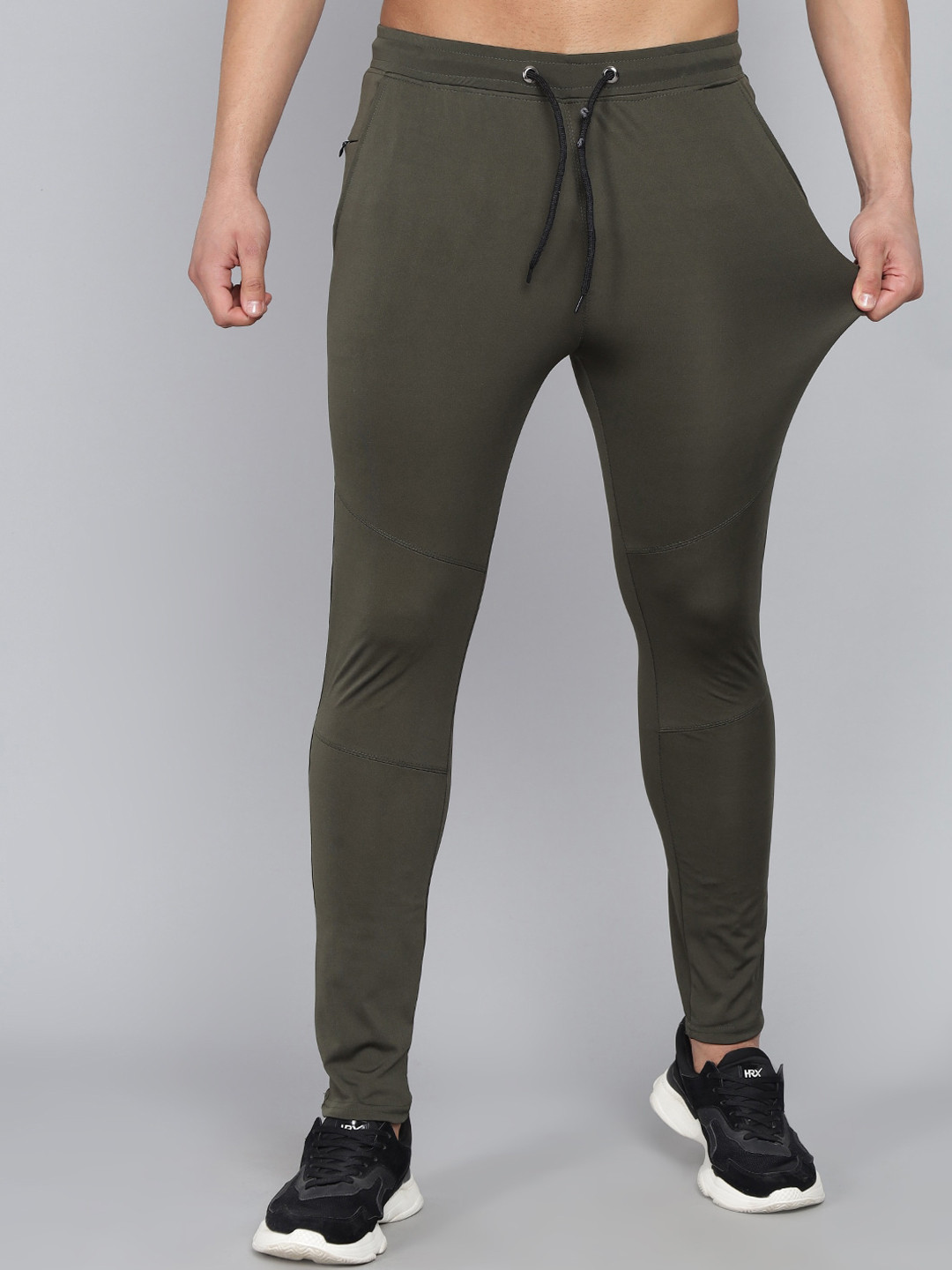 The Modern Soul Men Mid Rise Slim Fit Track Pants, Olive
The Modern Soul Men Mid Rise Slim Fit Track Pants, Olive