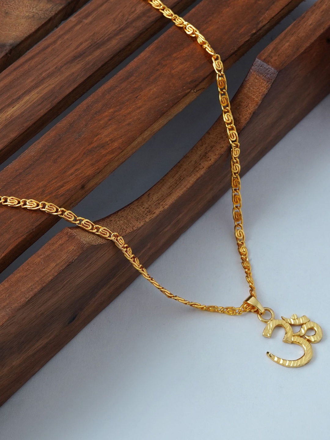 MANSIYAORANGE Gold Plated Om Pendant With Chain
