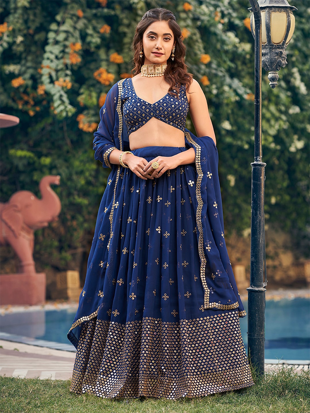 SHOPGARB Embroidered Sequinned Semi-Stitched Lehenga & Unstitched Blouse With Dupatta, Navy blue
SHOPGARB Embroidered Sequinned Semi-Stitched Lehenga & Unstitched Blouse With Dupatta, Navy blue