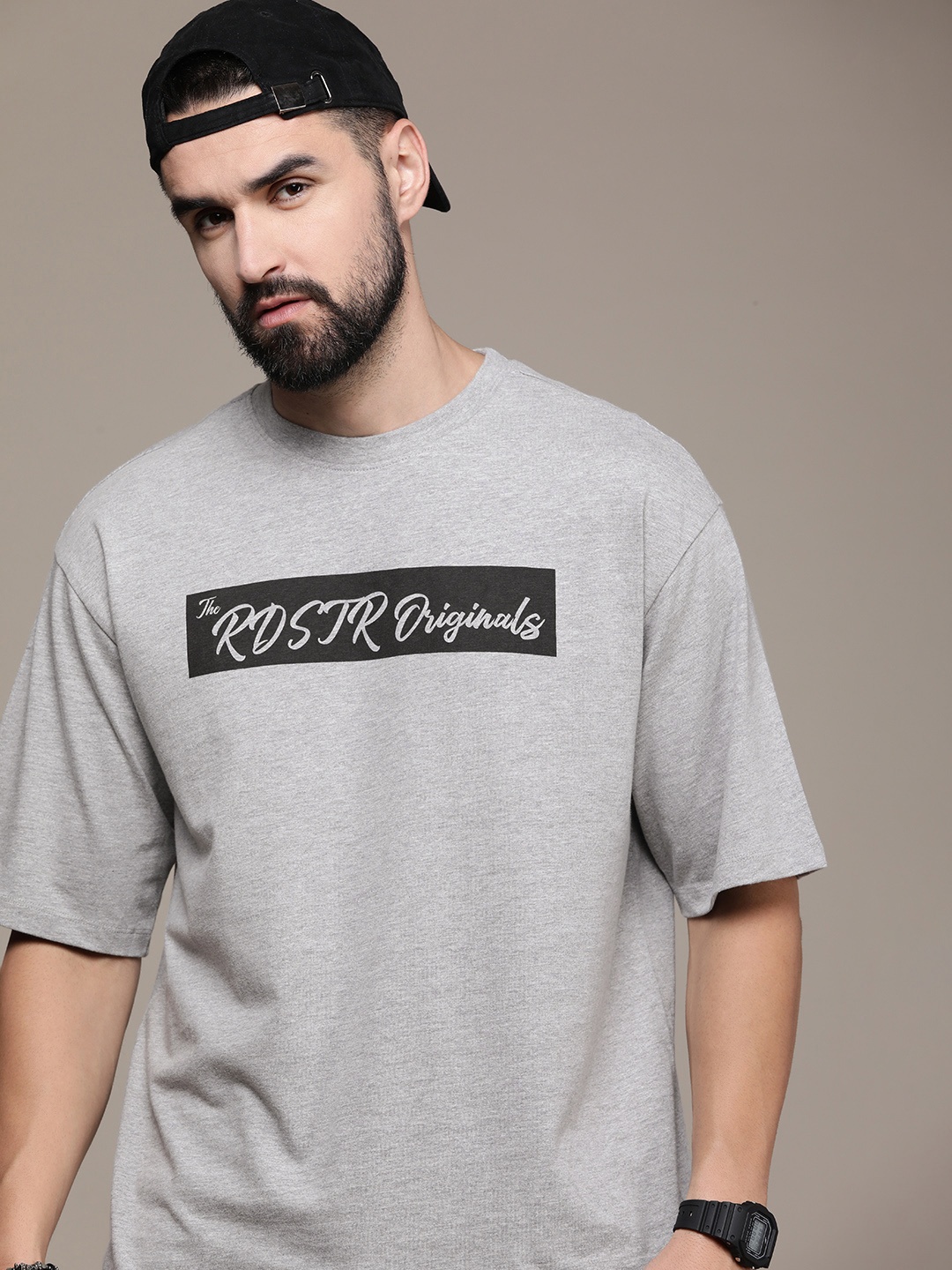 The Roadster Life Co. Pure Cotton Typography Printed Drop-Shoulder Sleeves Casual T-shirt, Grey melange
The Roadster Life Co. Pure Cotton Typography Printed Drop-Shoulder Sleeves Casual T-shirt, Grey melange