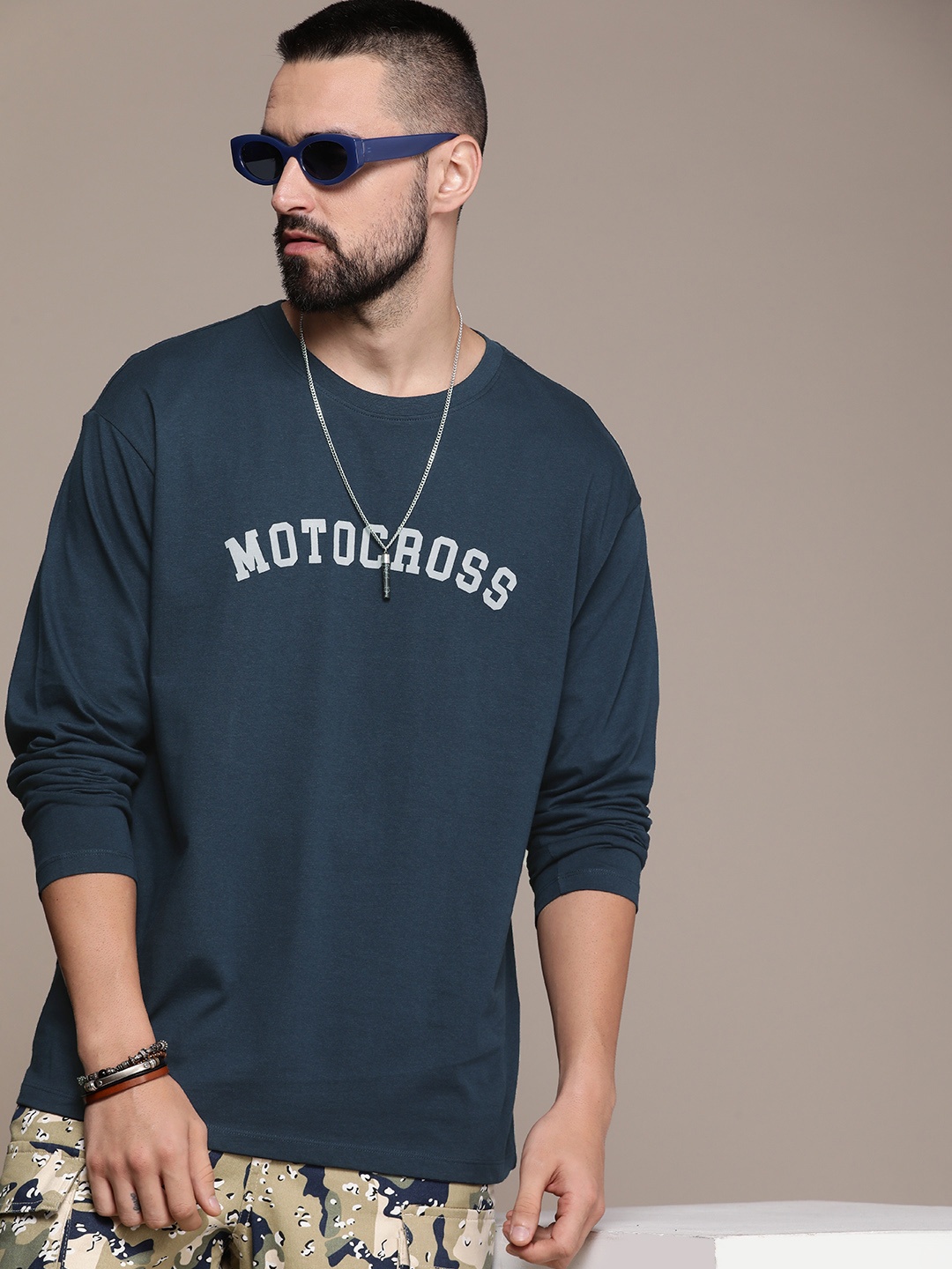 The Roadster Life Co. Pure Cotton Typography Printed Drop-Shoulder Sleeves Casual T-shirt, Navy blue
The Roadster Life Co. Pure Cotton Typography Printed Drop-Shoulder Sleeves Casual T-shirt, Navy blue