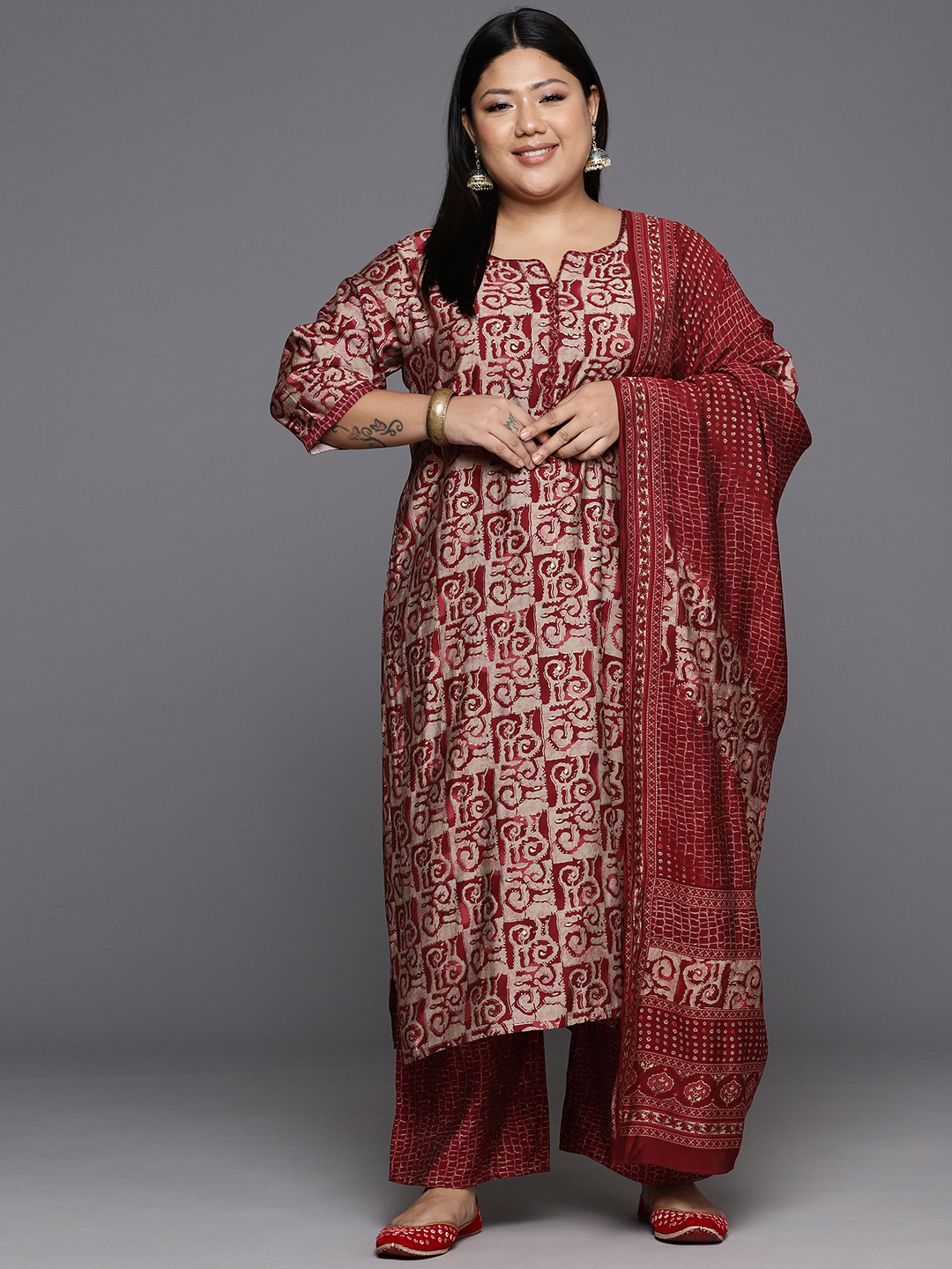 EXTRA LOVE BY LIBAS Women Plus Size Printed Regular Kurta with Trousers & With Dupatta, Maroon
EXTRA LOVE BY LIBAS Women Plus Size Printed Regular Kurta with Trousers & With Dupatta, Maroon