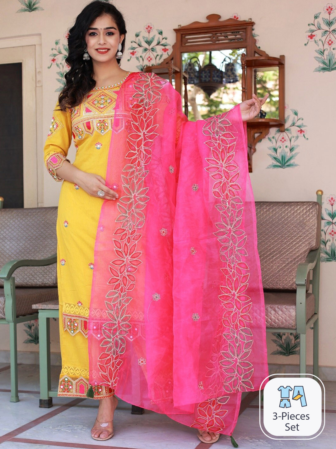 Ramas Ethnic Motifs Embroidered Pure Cotton Straight Kurta & Trousers With Dupatta, Yellow
Ramas Ethnic Motifs Embroidered Pure Cotton Straight Kurta & Trousers With Dupatta, Yellow