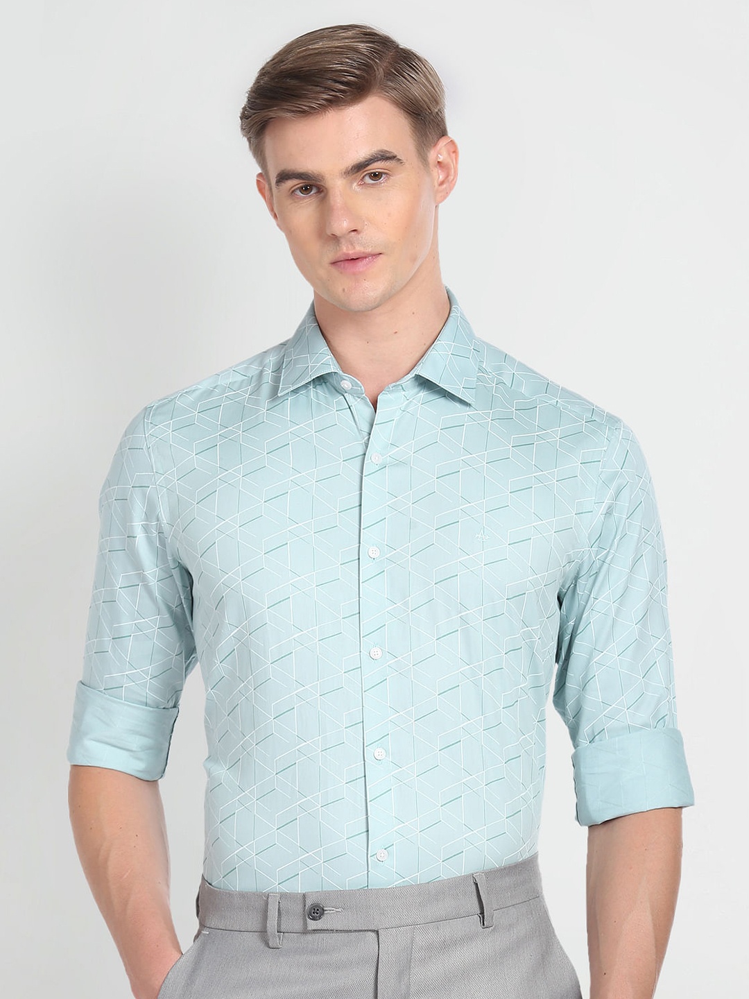 Arrow Slim Fit Geometric Printed Twill Weave Pure Cotton Formal Shirt, Green
Arrow Slim Fit Geometric Printed Twill Weave Pure Cotton Formal Shirt, Green