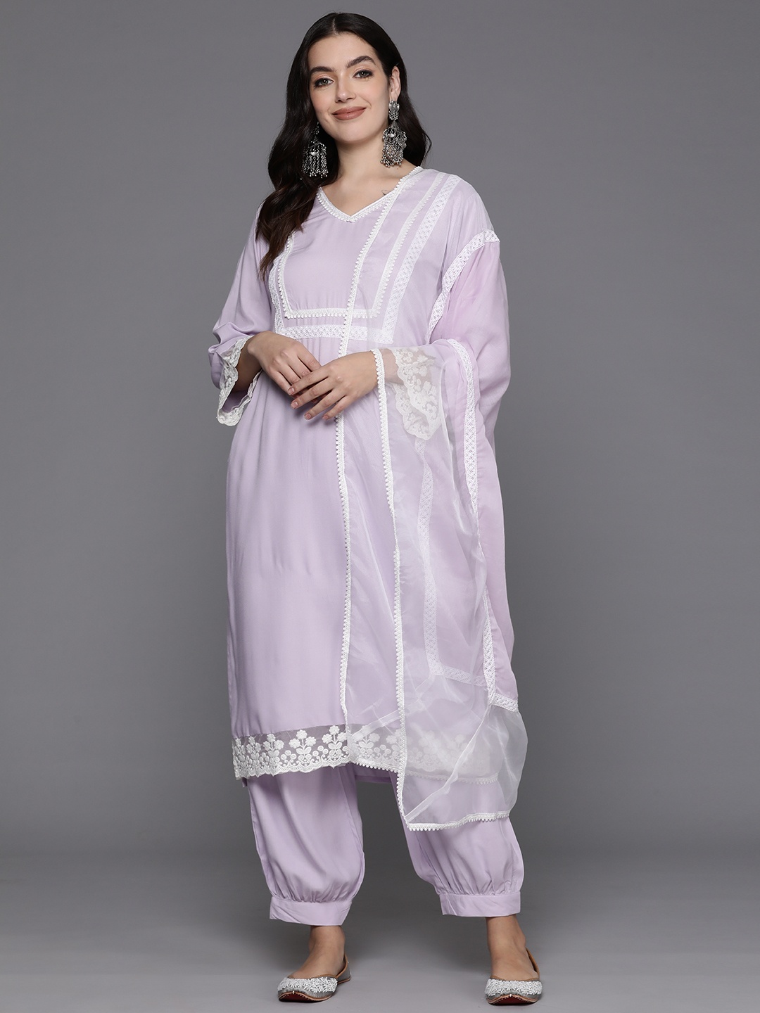 Indo Era Embroidered Flared Sleeves Thread Work Kurta with Salwar & Dupatta, Lavender
Indo Era Embroidered Flared Sleeves Thread Work Kurta with Salwar & Dupatta, Lavender