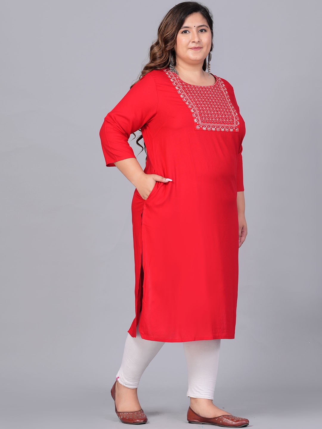 Sztori Plus Size Embroidered Yoke Design Round Neck Three-Quarter Sleeves Straight Kurta, Red
Sztori Plus Size Embroidered Yoke Design Round Neck Three-Quarter Sleeves Straight Kurta, Red