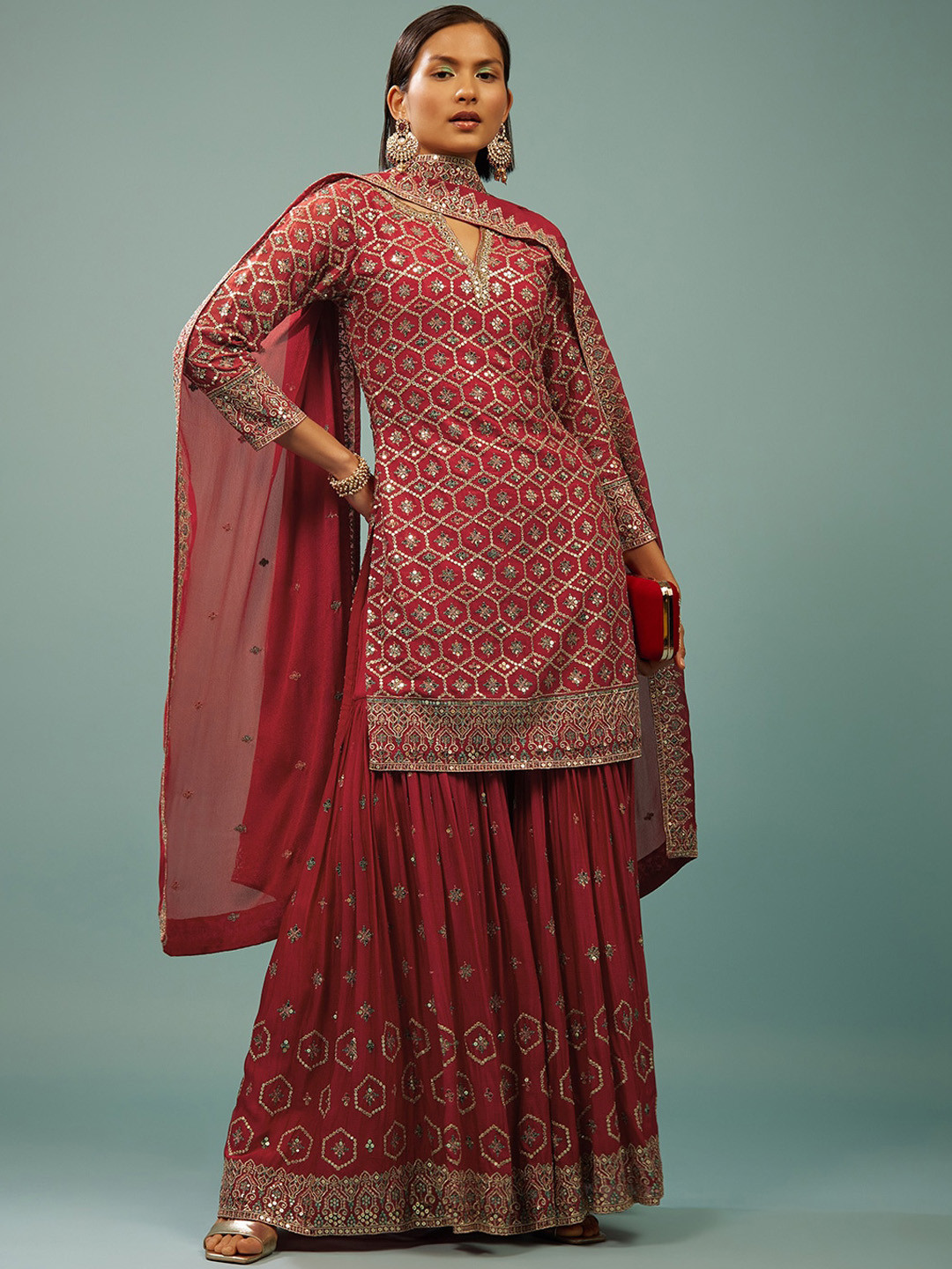 KALKI Fashion Ethnic Motifs Embroidered Regular Sequinned Kurta & Sharara With Dupatta, Red
KALKI Fashion Ethnic Motifs Embroidered Regular Sequinned Kurta & Sharara With Dupatta, Red