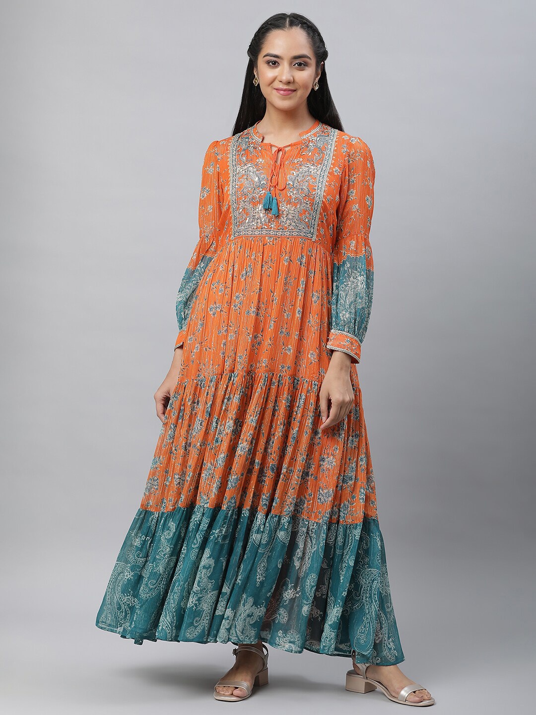 AURELIA Floral Printed Tie-Up Neck Cuffed Sleeves Tiered Detail Georgette Maxi Dress, Orange
AURELIA Floral Printed Tie-Up Neck Cuffed Sleeves Tiered Detail Georgette Maxi Dress, Orange
