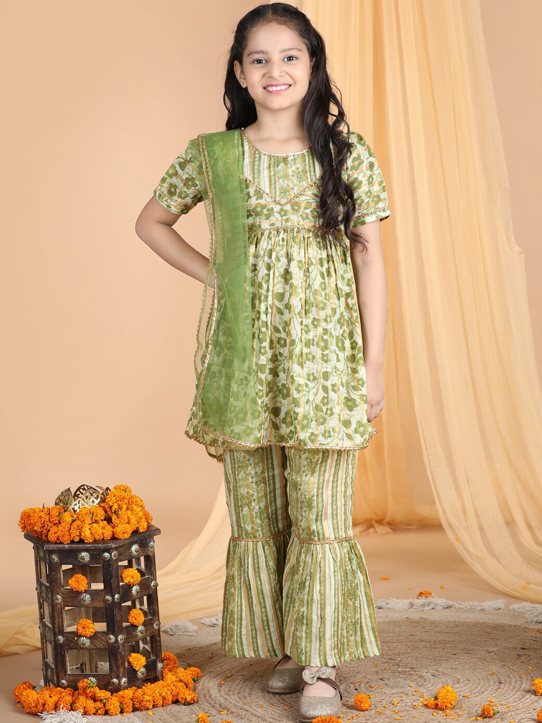 Cutiekins Girls Floral Printed Empire Gotta Patti A-Line Kurta With Sharara & Dupatta, Green
Cutiekins Girls Floral Printed Empire Gotta Patti A-Line Kurta With Sharara & Dupatta, Green