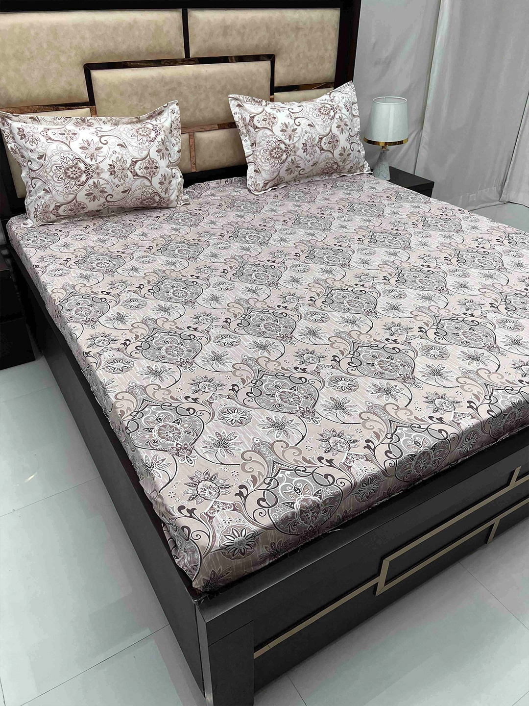 Pure Decor Sapphire Grey Floral Cotton Fitted 300 TC Super King Bedsheet & 2 Pillow Covers
Pure Decor Sapphire Grey Floral Cotton Fitted 300 TC Super King Bedsheet & 2 Pillow Covers