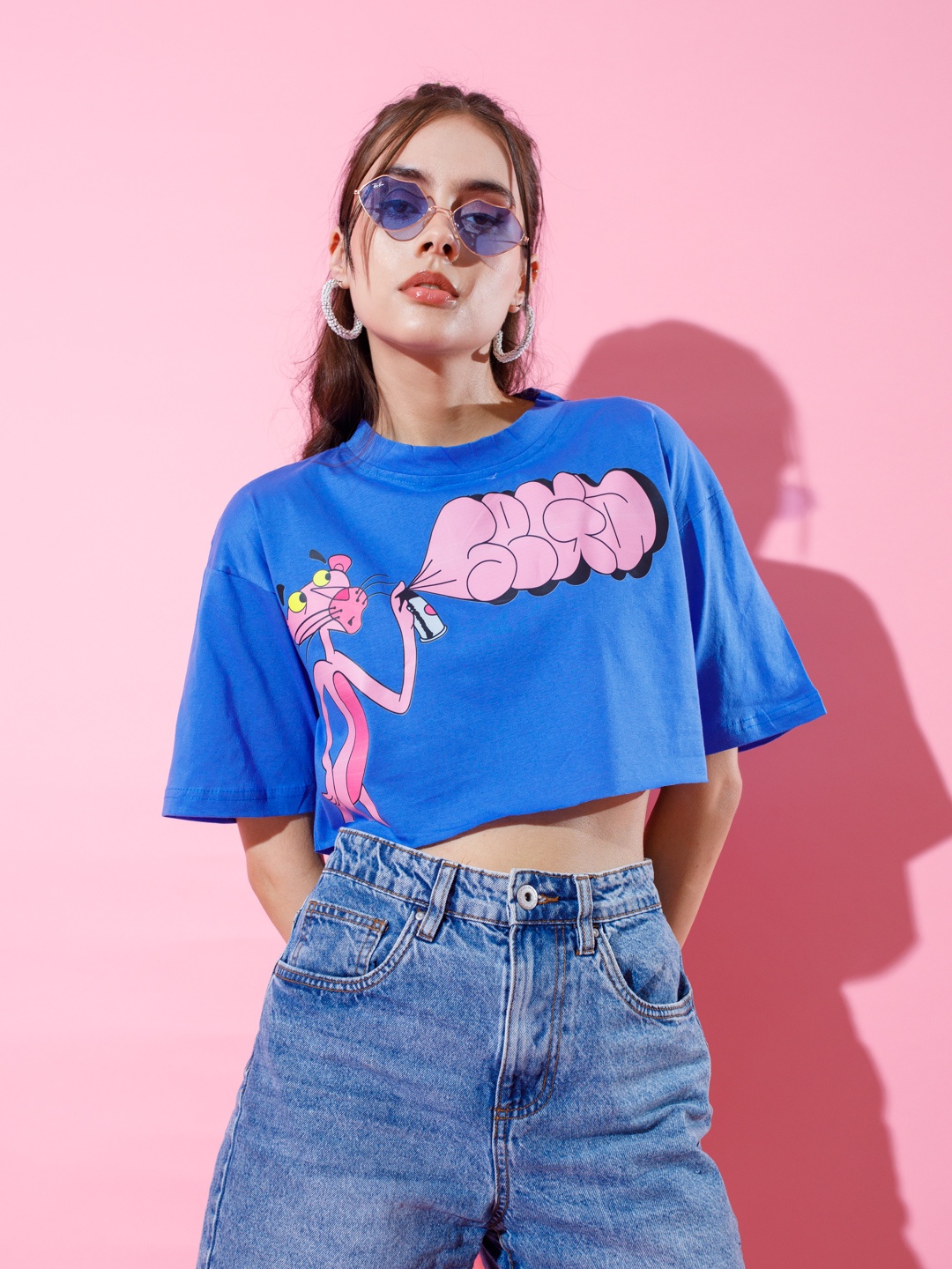 Stylecast X Hersheinbox Graphic Printed Drop-Shoulder Sleeves Pure Cotton Boxy T-shirt, Blue
Stylecast X Hersheinbox Graphic Printed Drop-Shoulder Sleeves Pure Cotton Boxy T-shirt, Blue