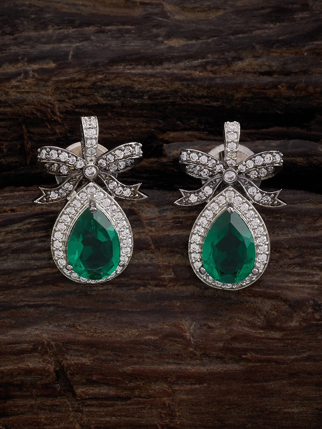 Kushal's Fashion Jewellery Rhodium-Plated Zircon Studded Teardrop Shaped Studs Earrings, Green
Kushal's Fashion Jewellery Rhodium-Plated Zircon Studded Teardrop Shaped Studs Earrings, Green