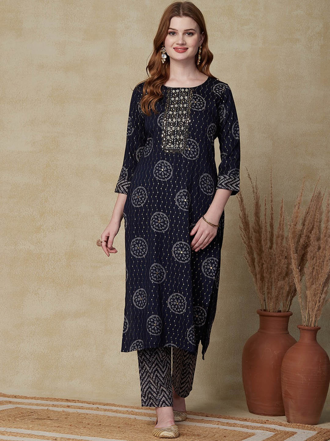 FASHOR Women Navy Blue Ethnic Motifs Embroidered Regular Mirror Work Kurta with Trousers
FASHOR Women Navy Blue Ethnic Motifs Embroidered Regular Mirror Work Kurta with Trousers
