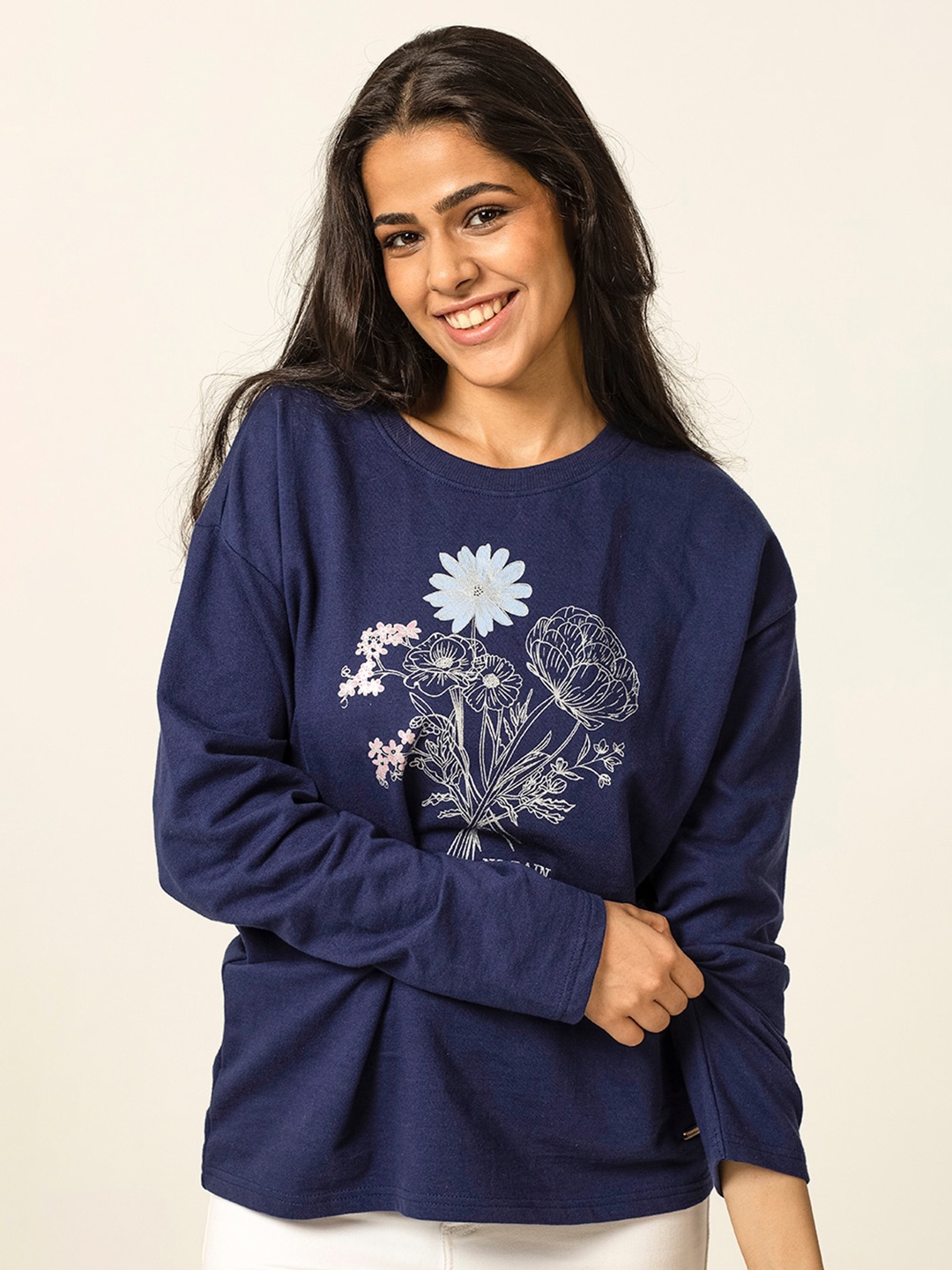 harbour 9 Regular Fit Floral Printed Round Neck Long Sleeve Cotton T-shirt, Blue
harbour 9 Regular Fit Floral Printed Round Neck Long Sleeve Cotton T-shirt, Blue