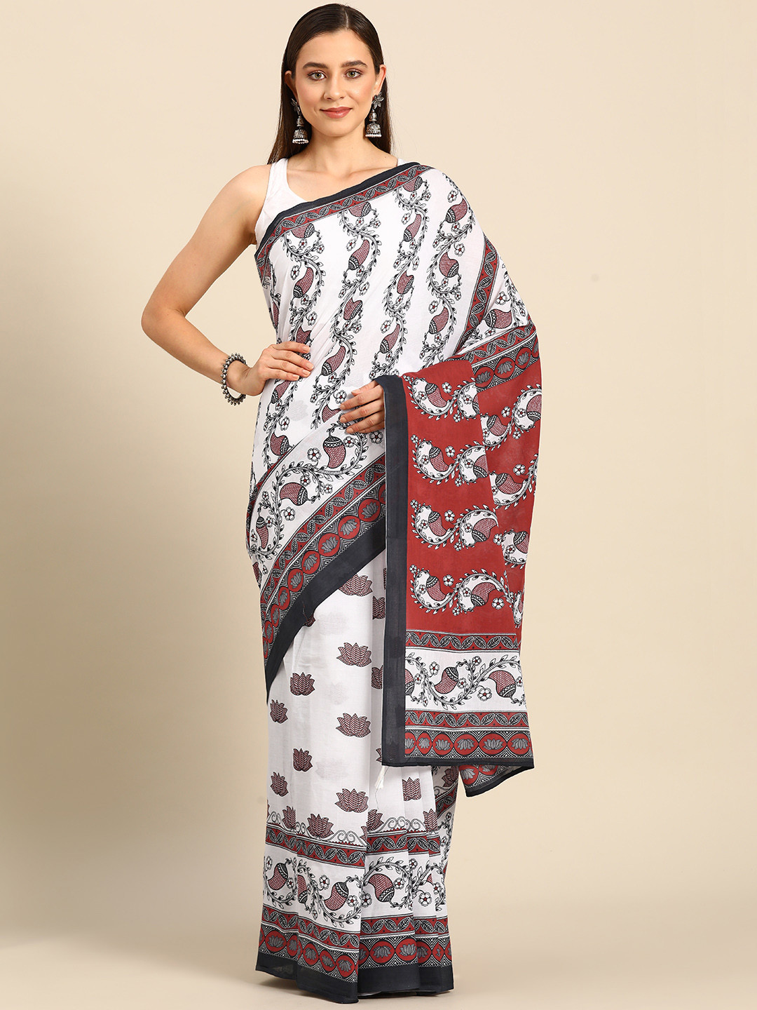 BUTA BUTI Floral Printed Pure Cotton Saree, White
BUTA BUTI Floral Printed Pure Cotton Saree, White